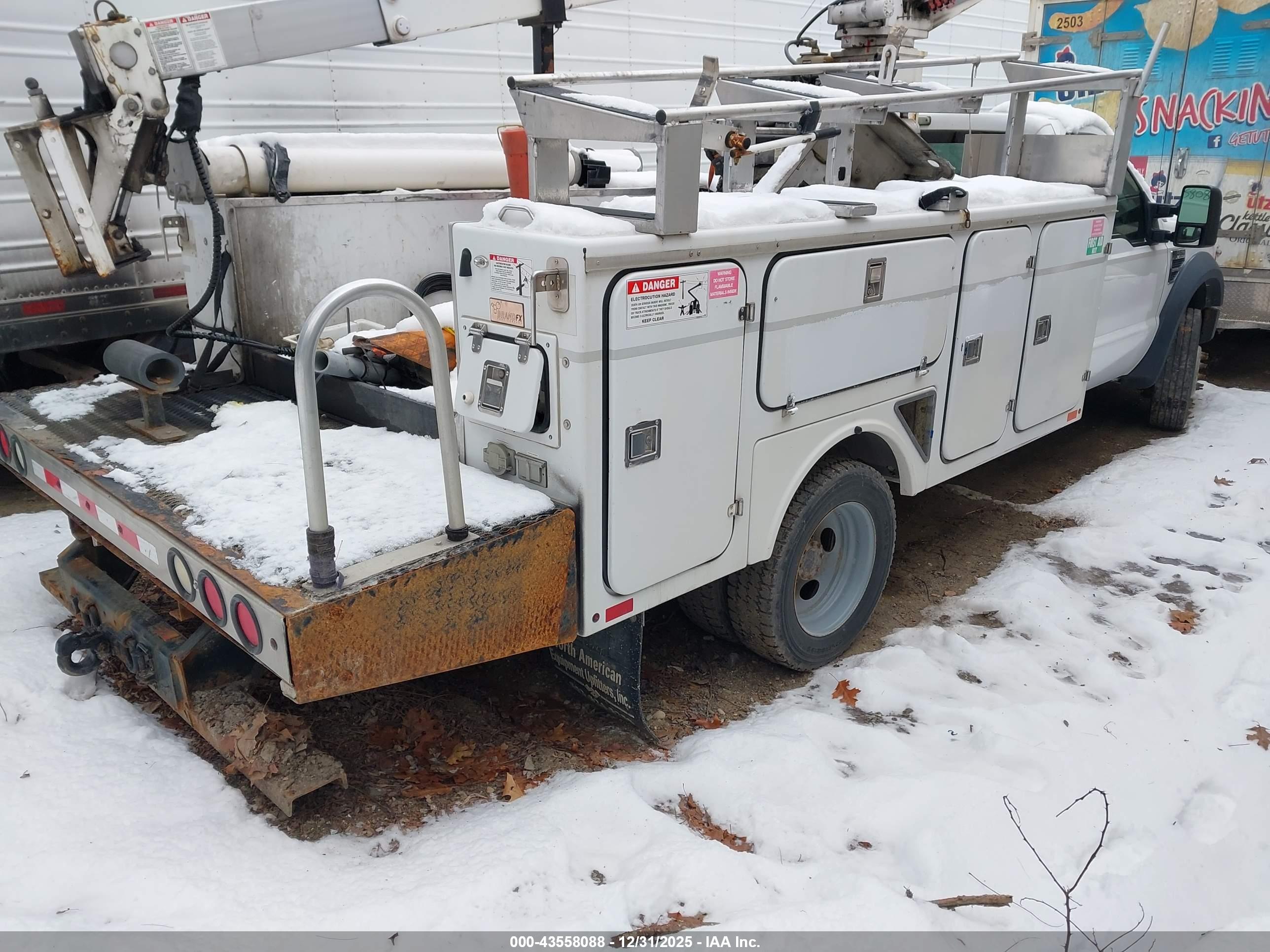 FORD F-450 image 4