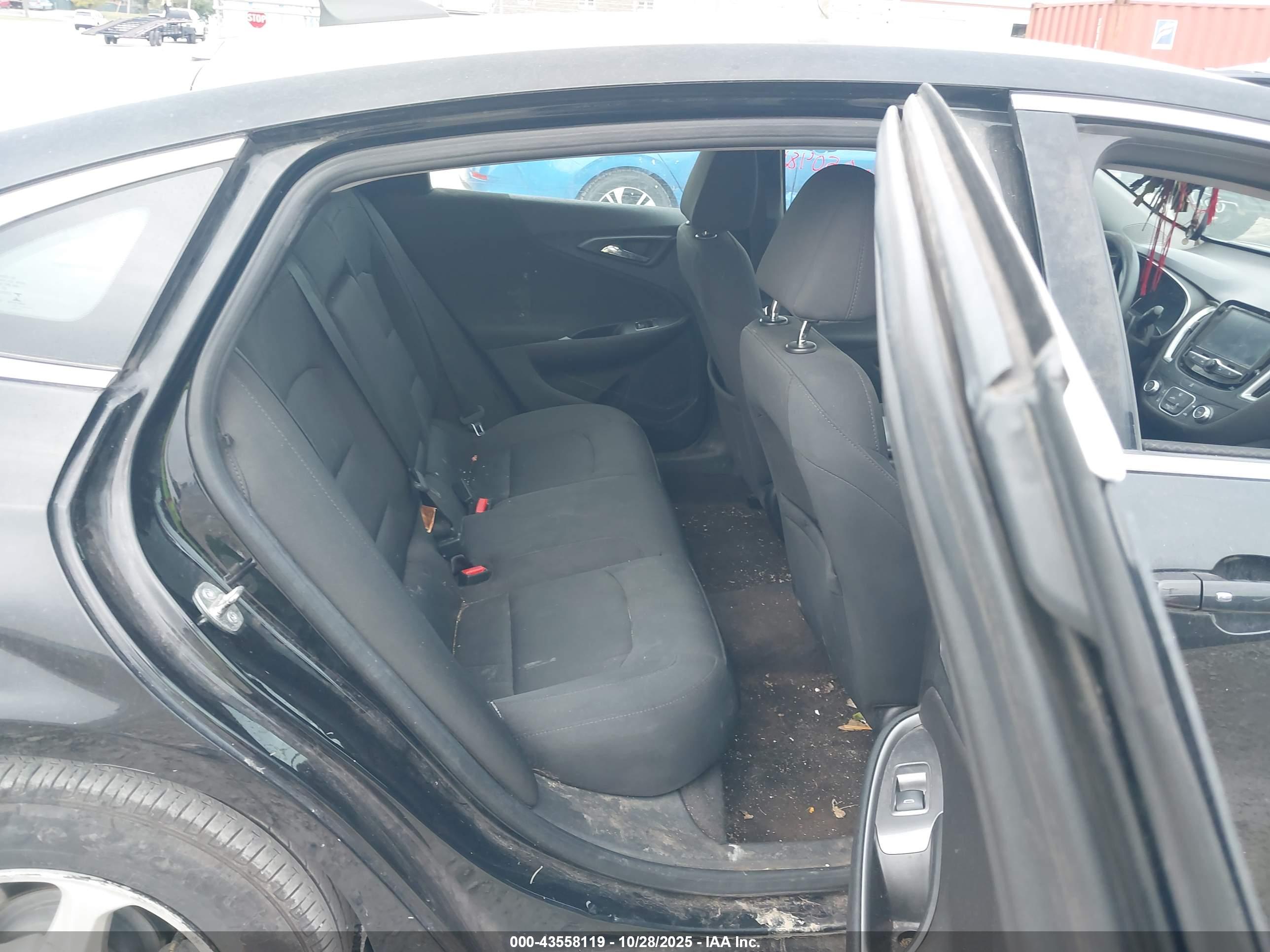 CHEVROLET MALIBU image 8
