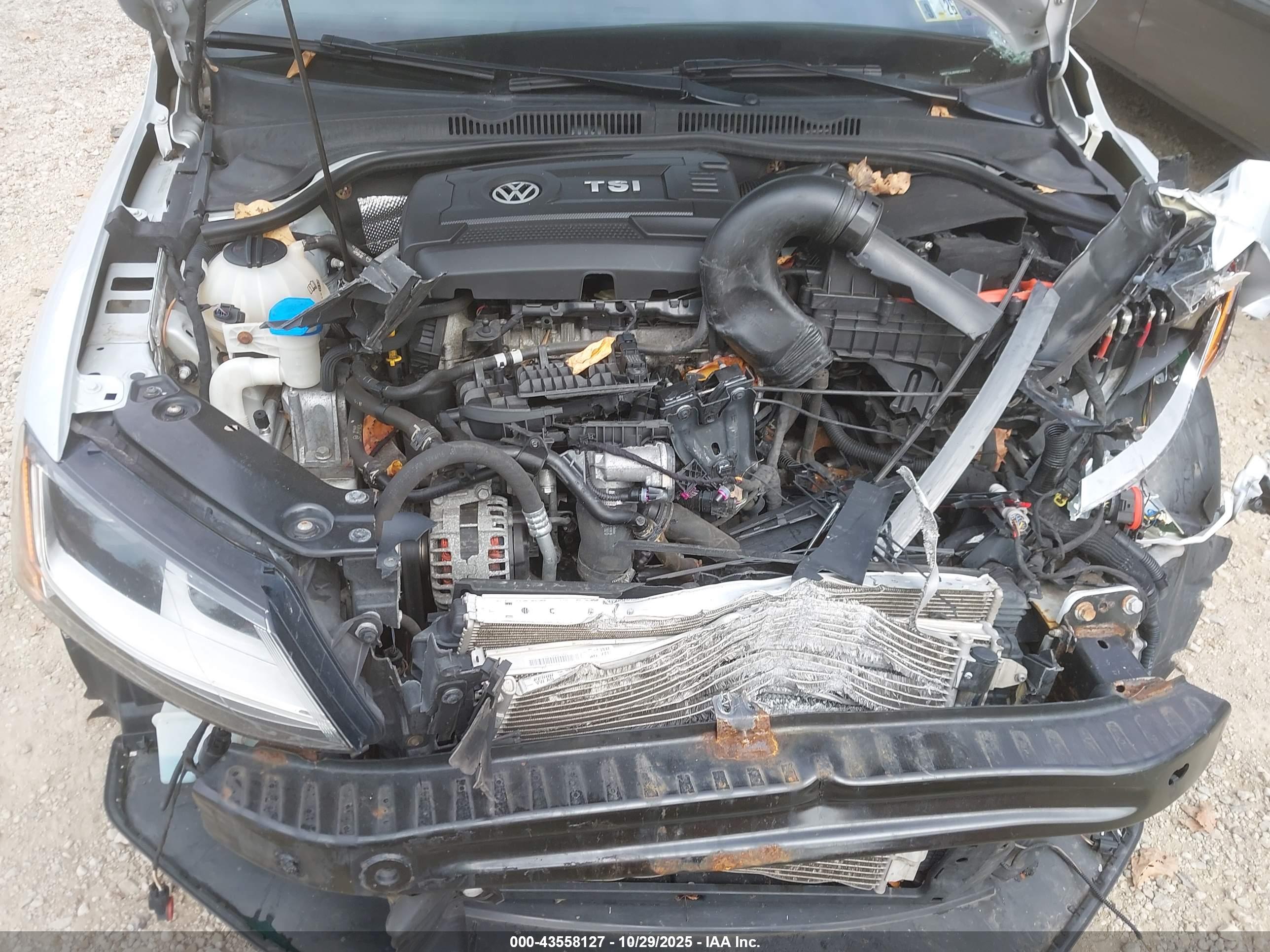 VOLKSWAGEN JETTA image 6