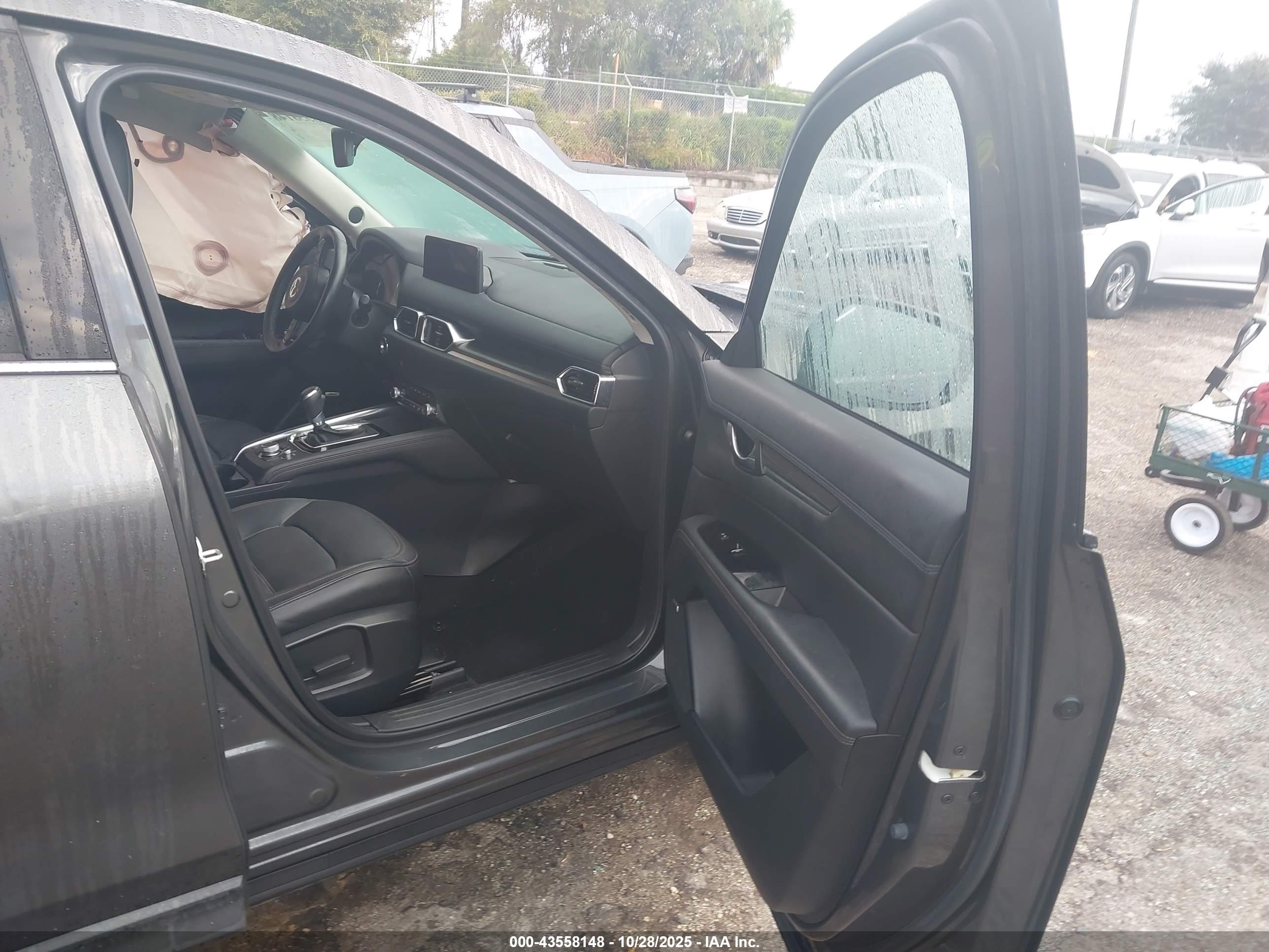 MAZDA CX-5 image 5