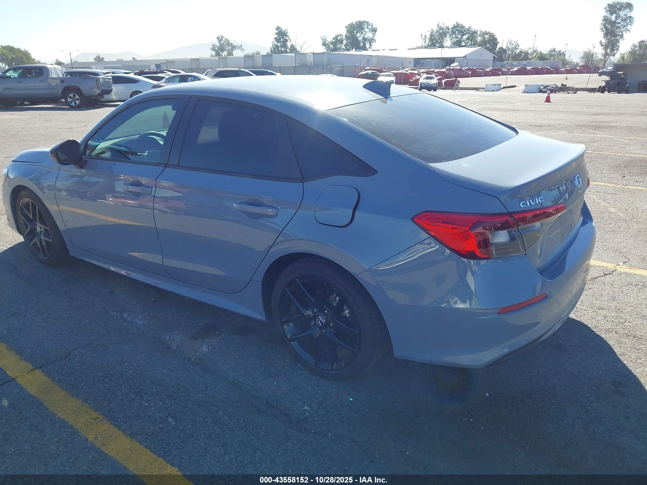 HONDA CIVIC image 3