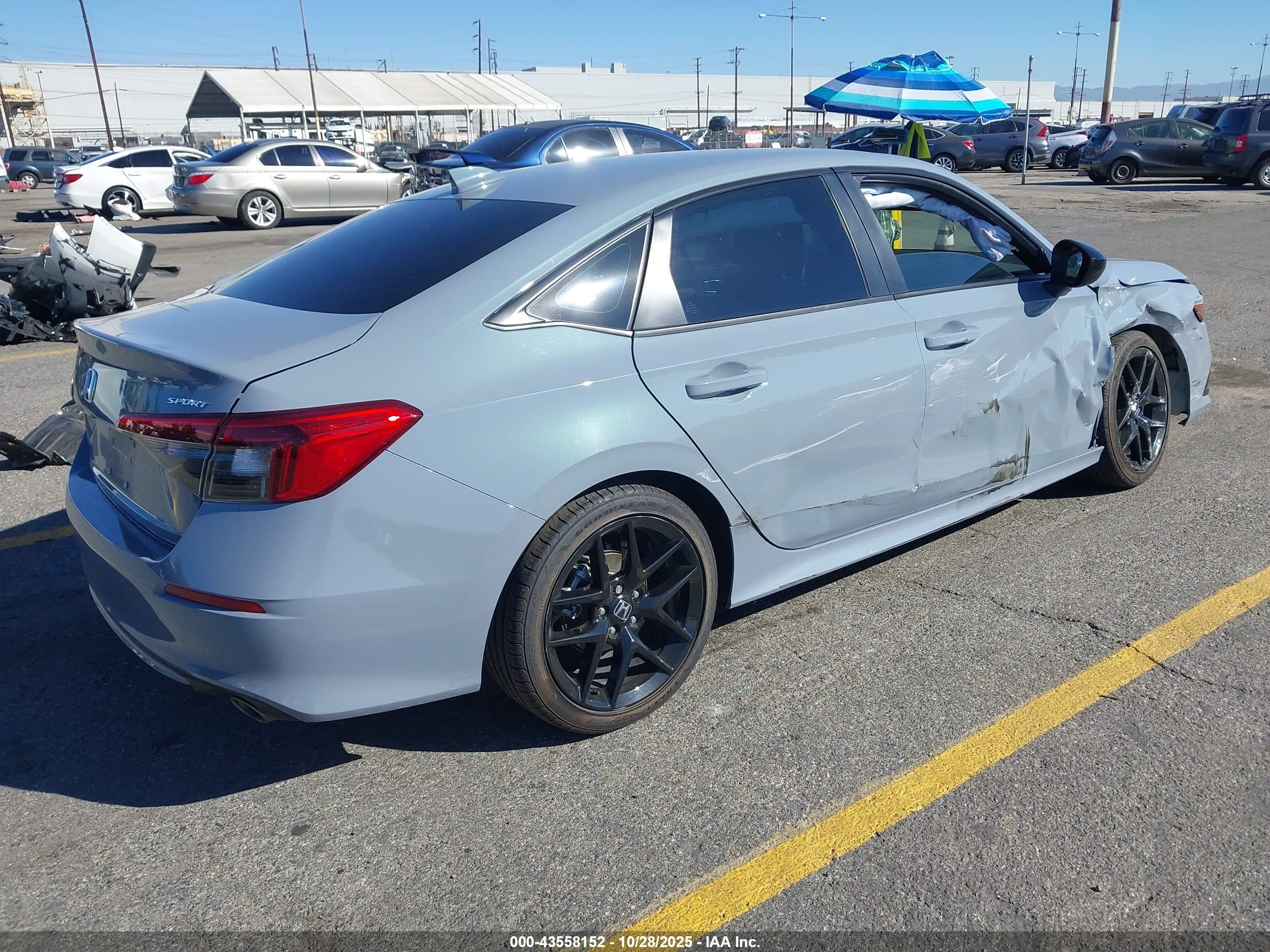 HONDA CIVIC image 4