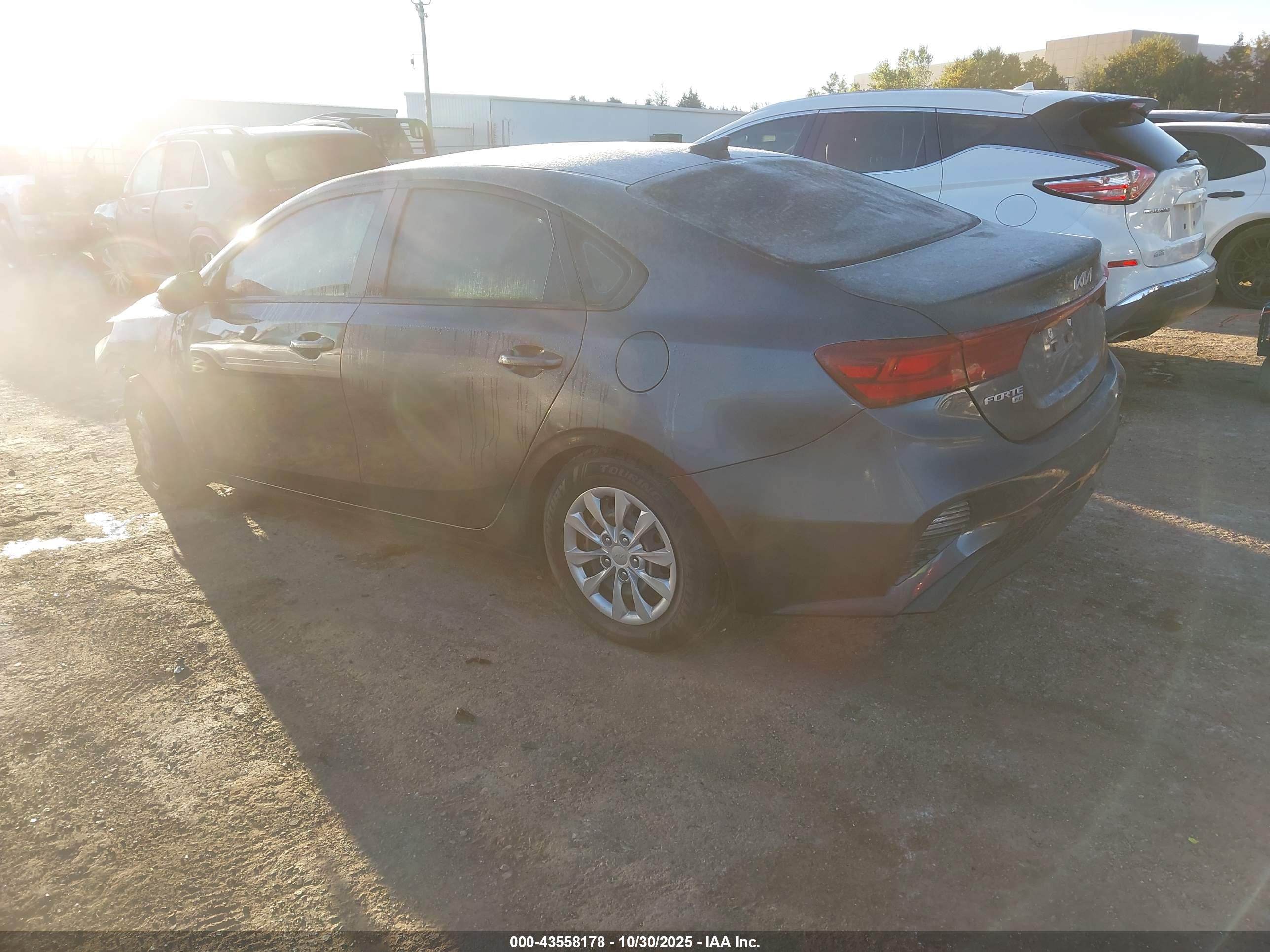 KIA FORTE image 3
