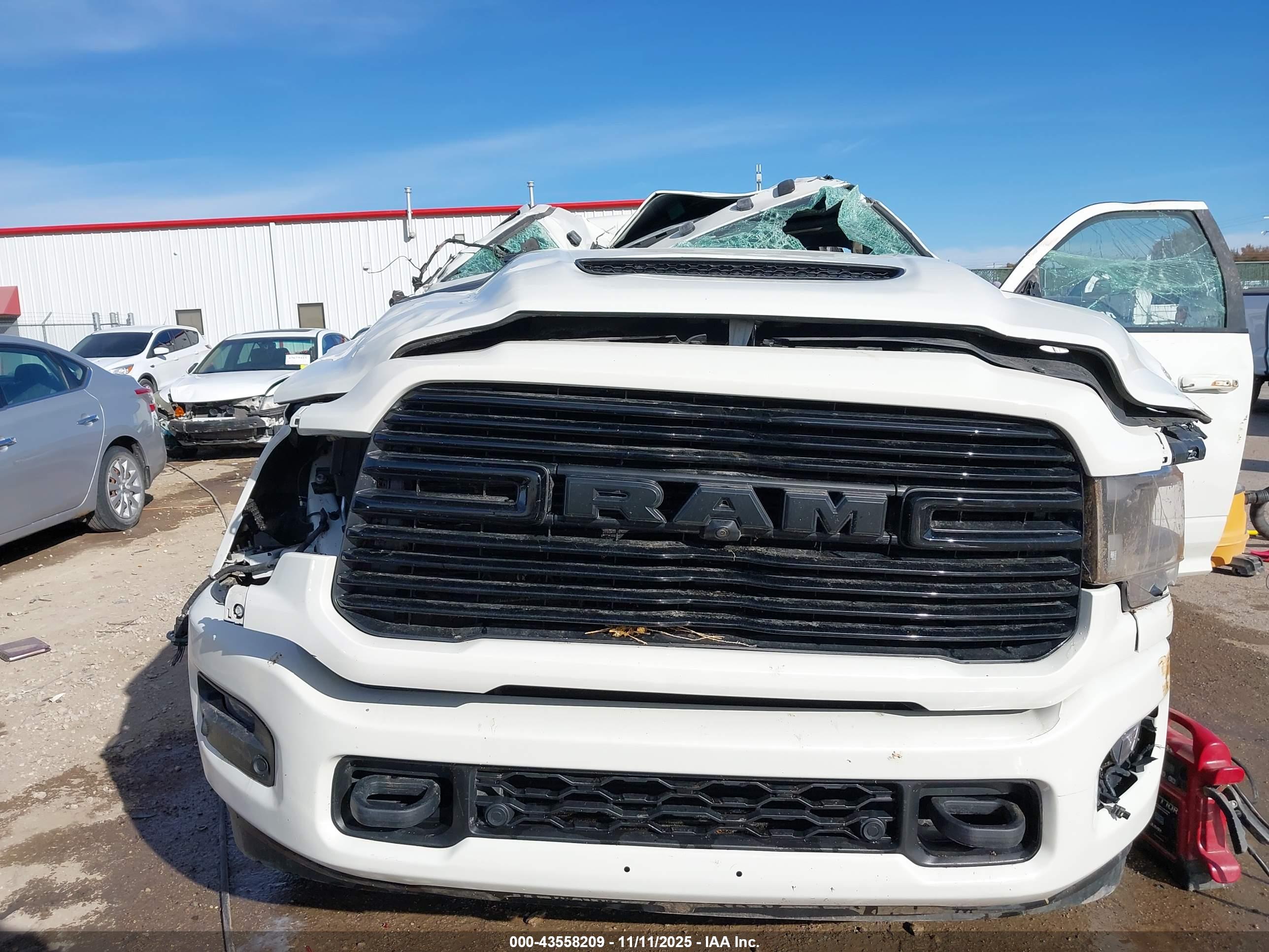 RAM 2500 image 6