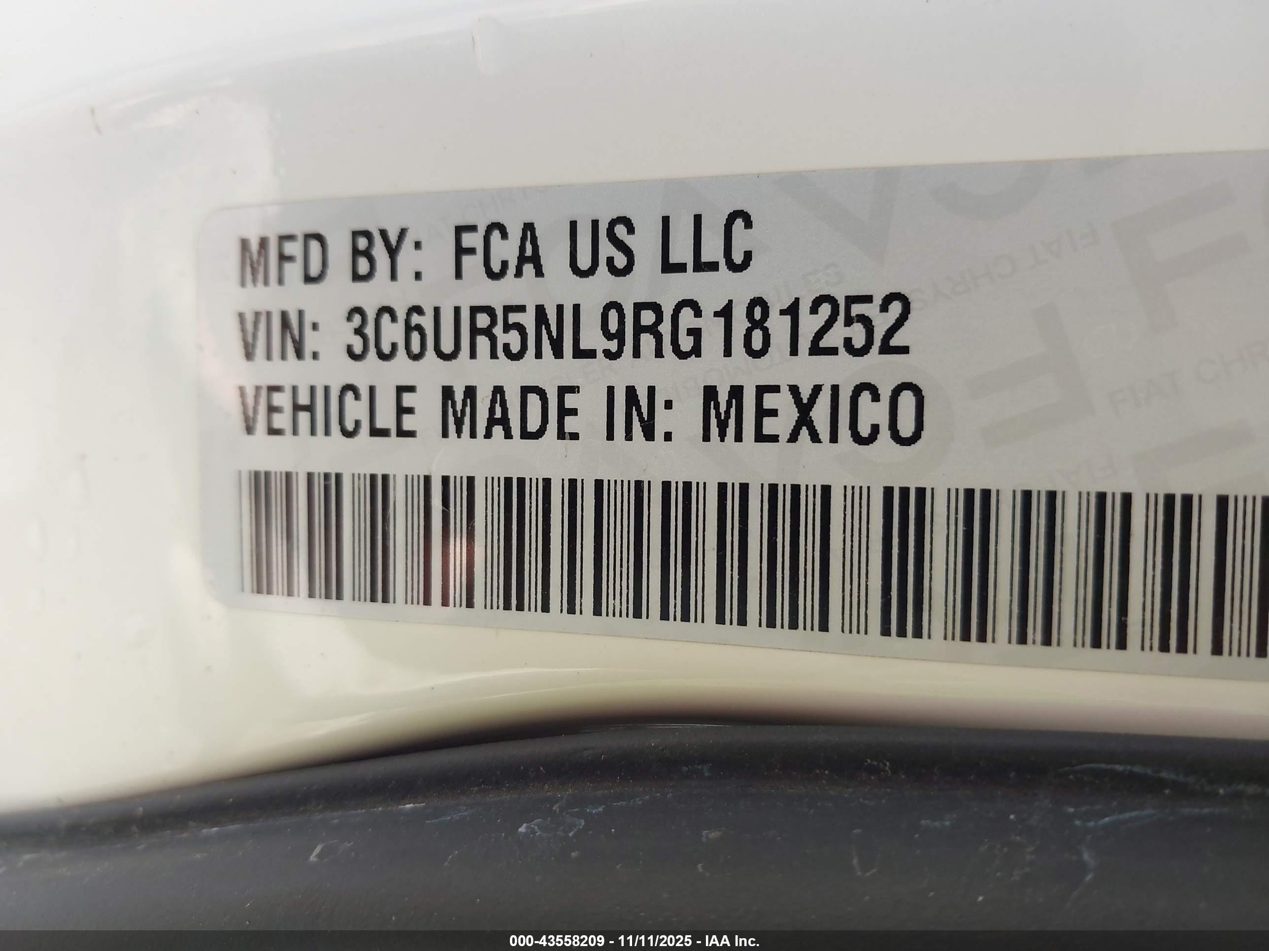 RAM 2500 image 9
