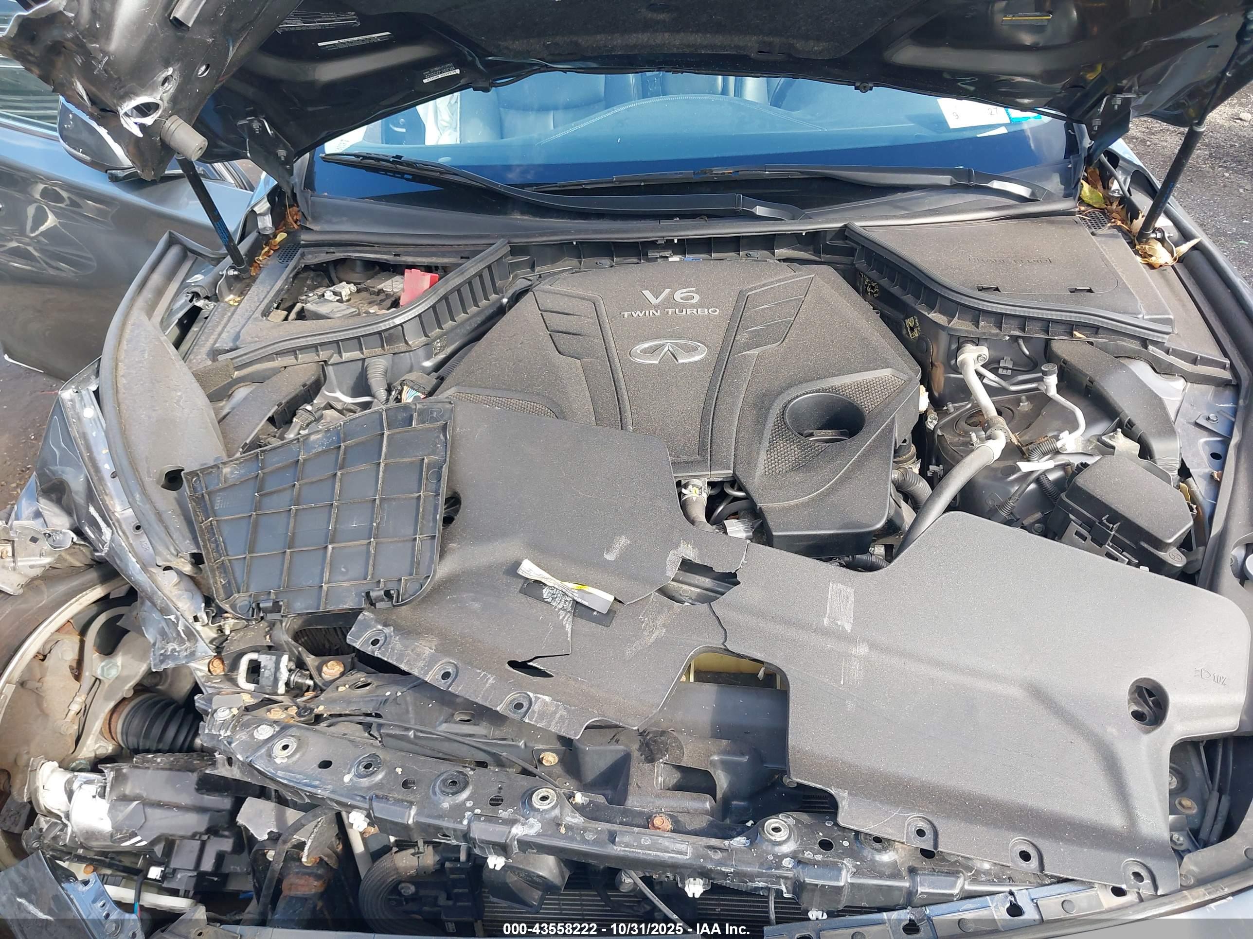 INFINITI Q50 image 10