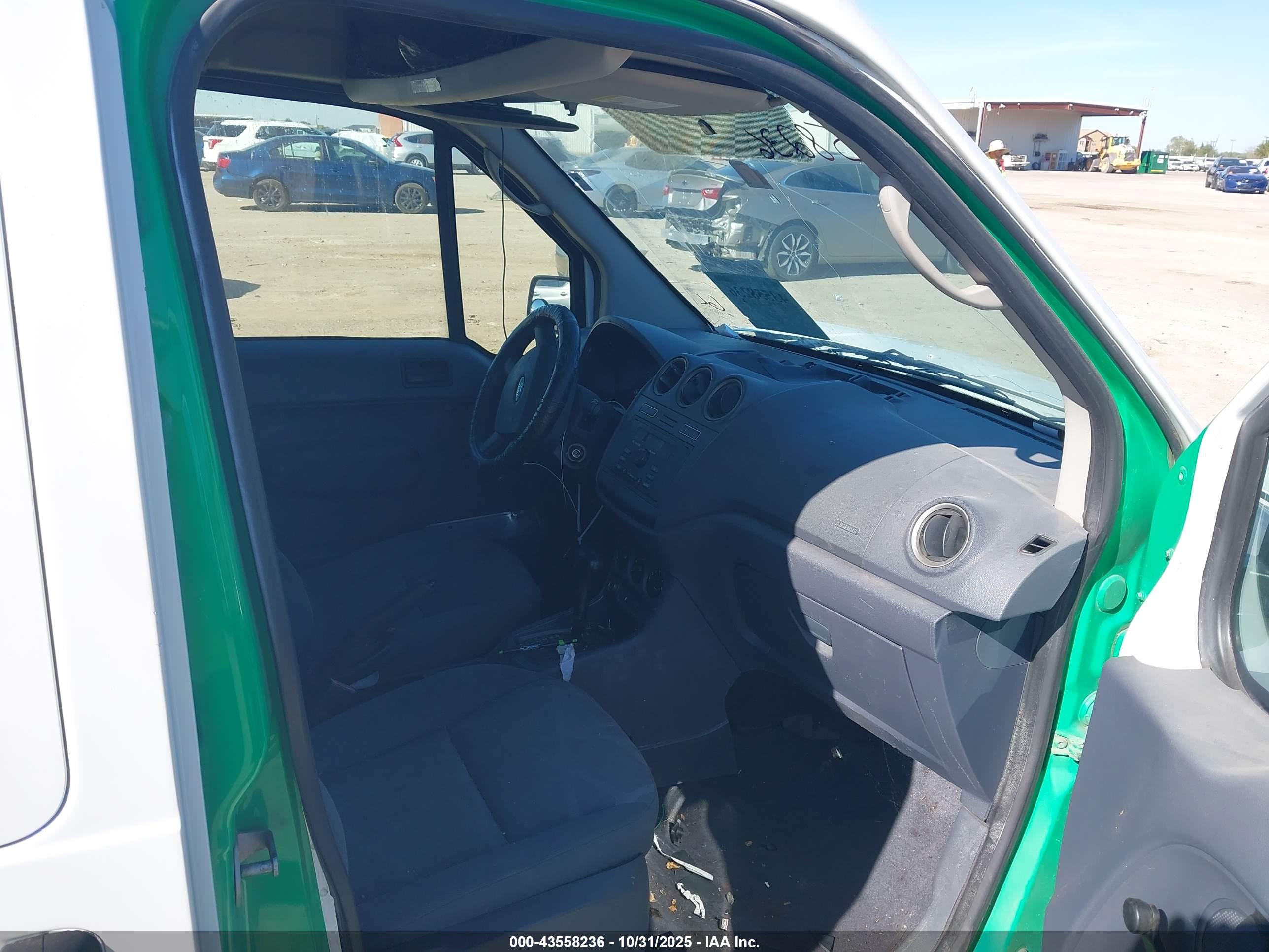 FORD TRANSIT image 5