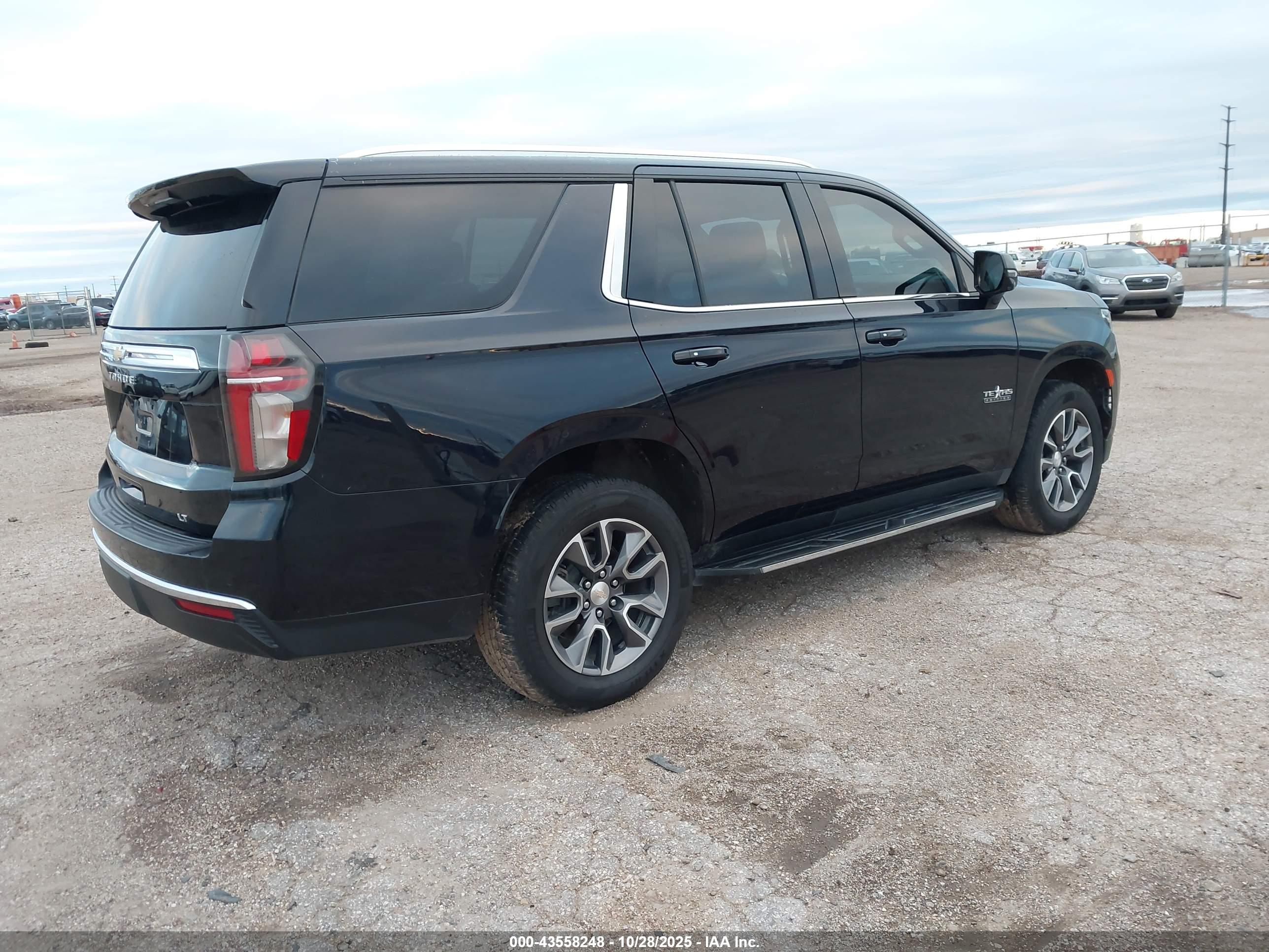 CHEVROLET TAHOE image 4