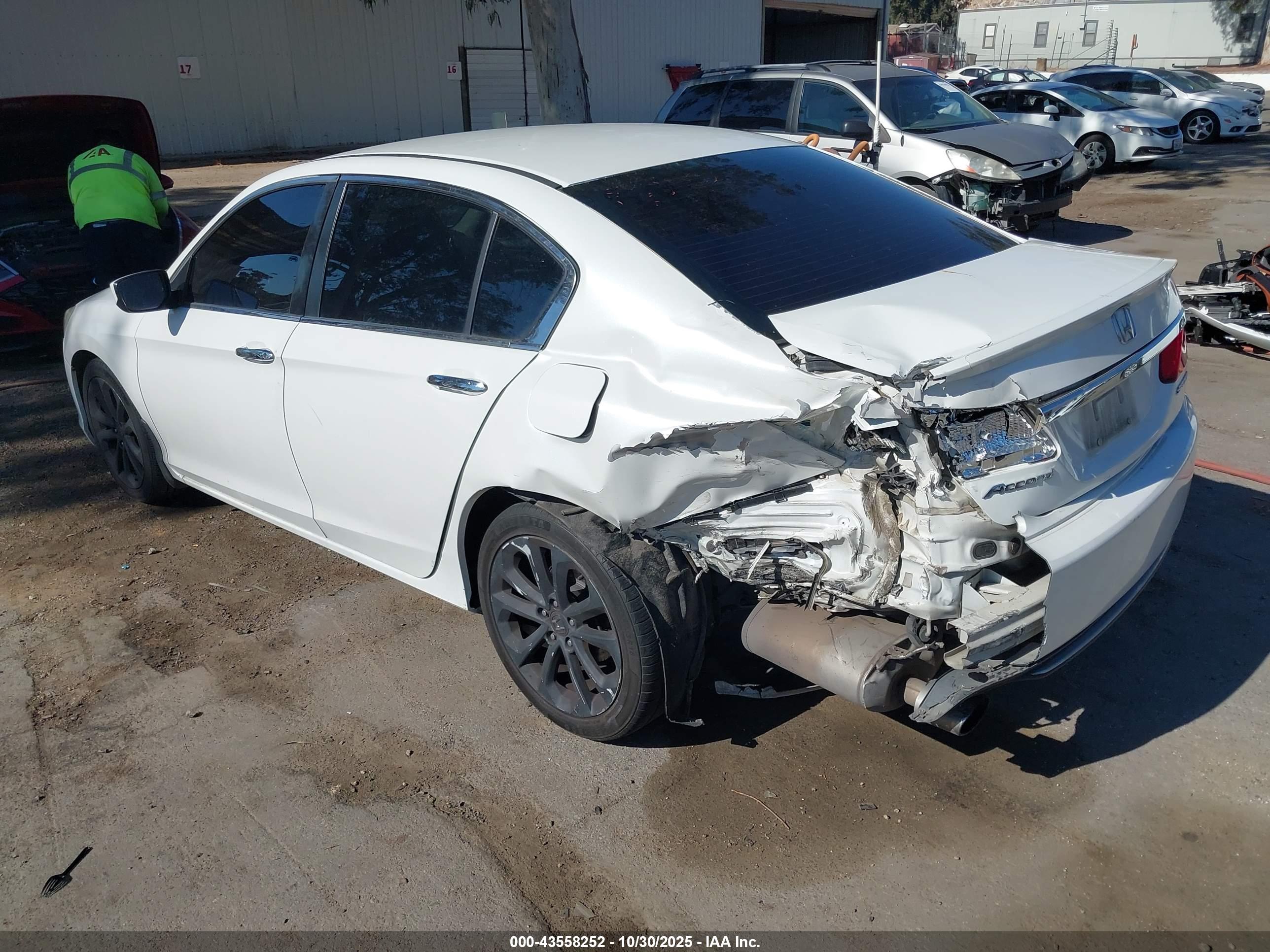 HONDA ACCORD image 3