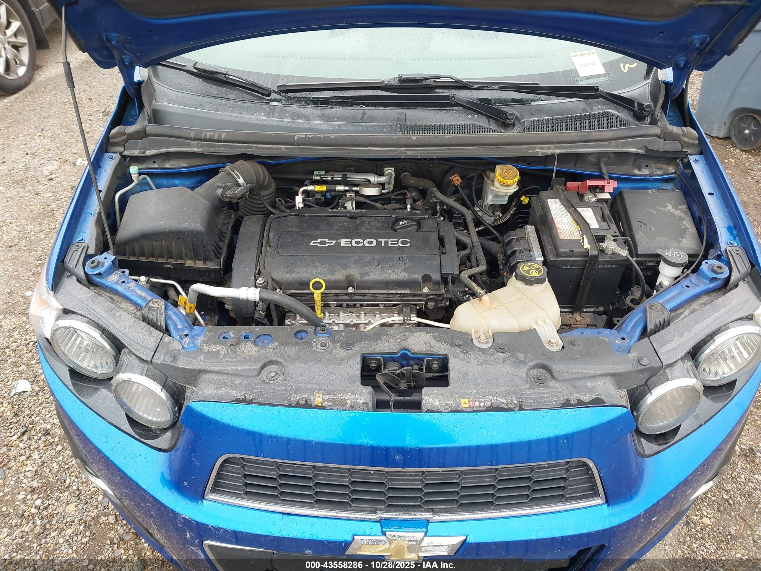 CHEVROLET SONIC image 10