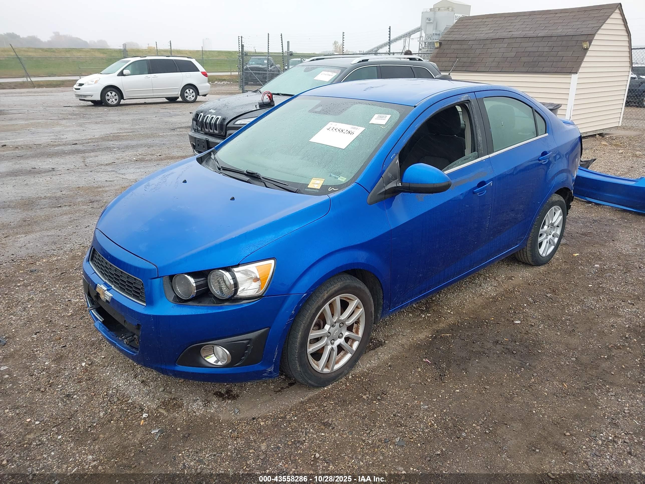 CHEVROLET SONIC image 2
