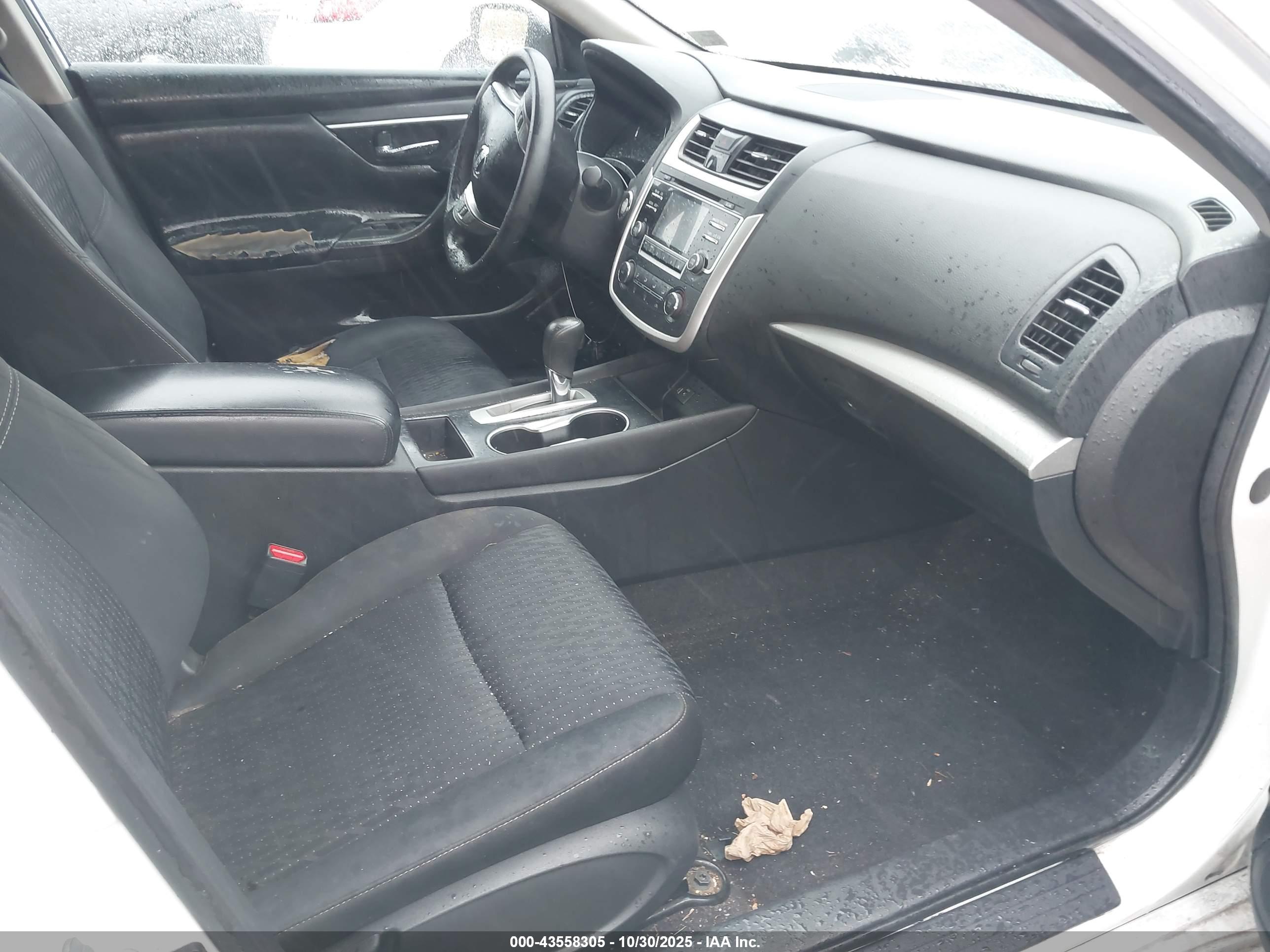 NISSAN ALTIMA image 5