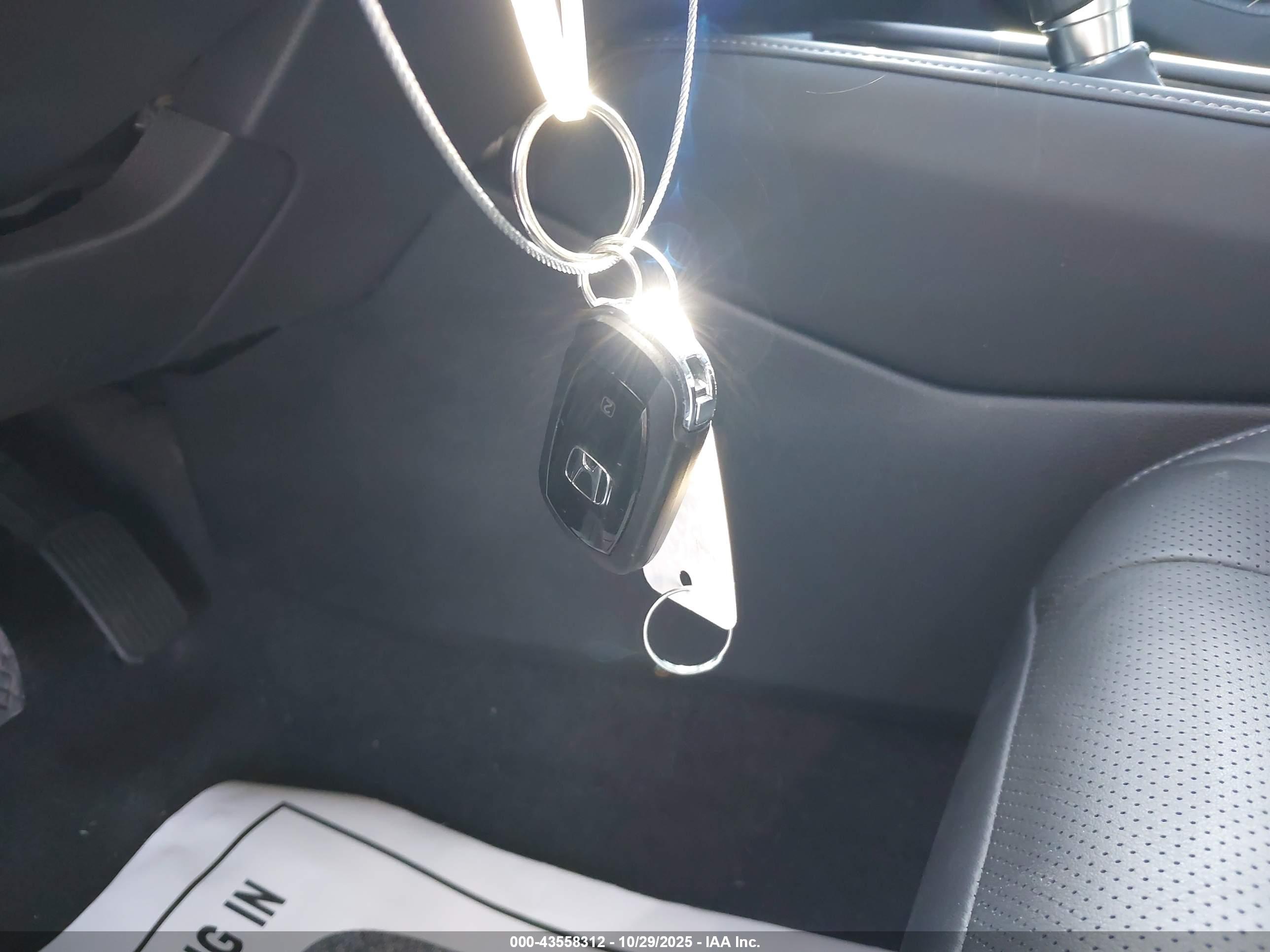 HONDA ACCORD image 11