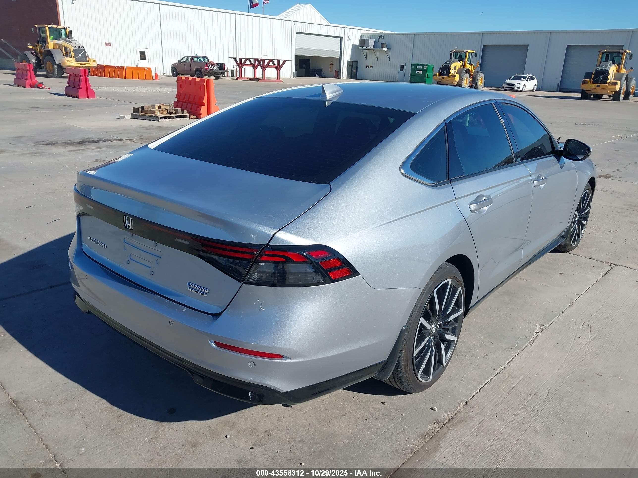HONDA ACCORD image 4