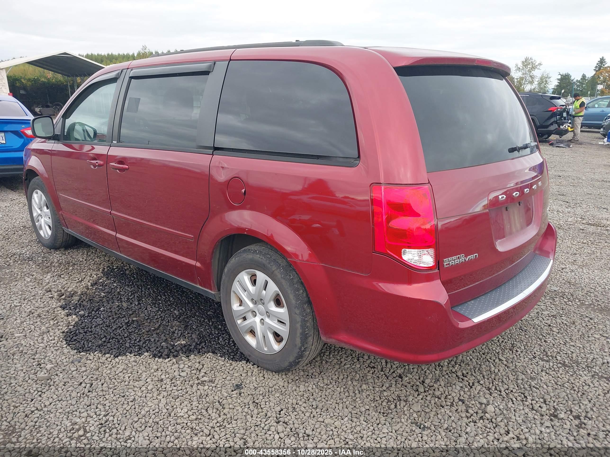 DODGE GRAND image 3