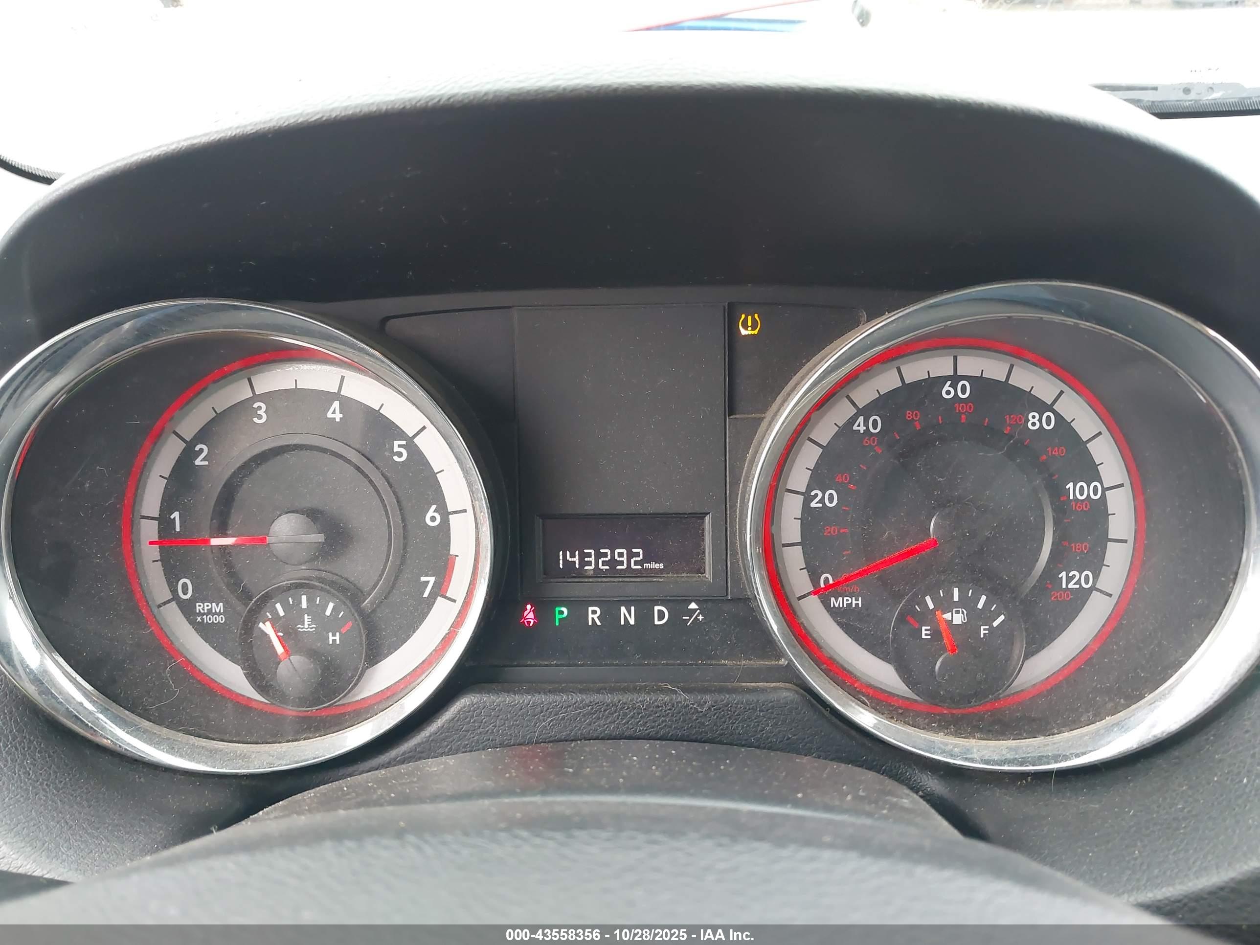 DODGE GRAND image 7