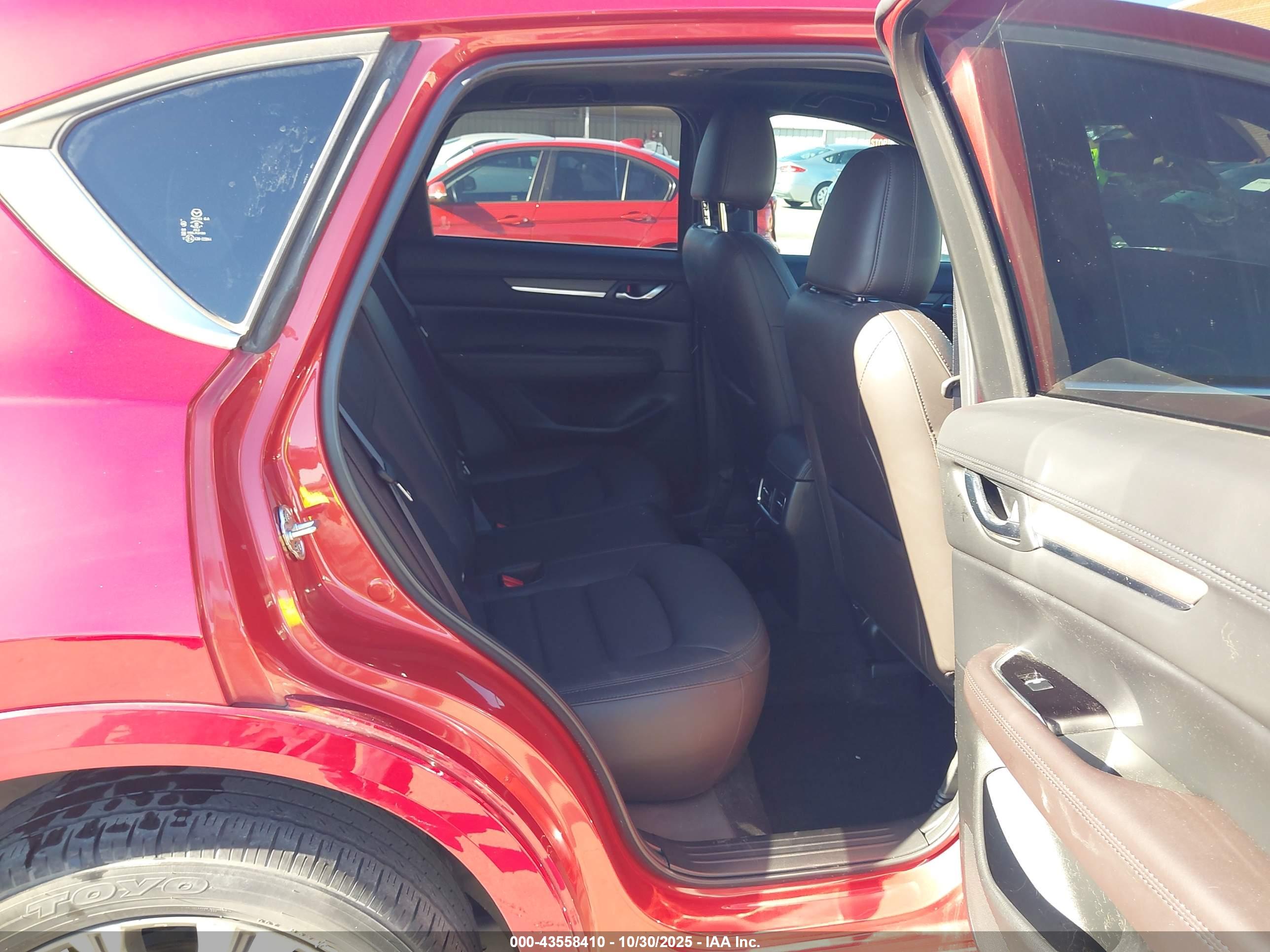 MAZDA CX-5 image 8