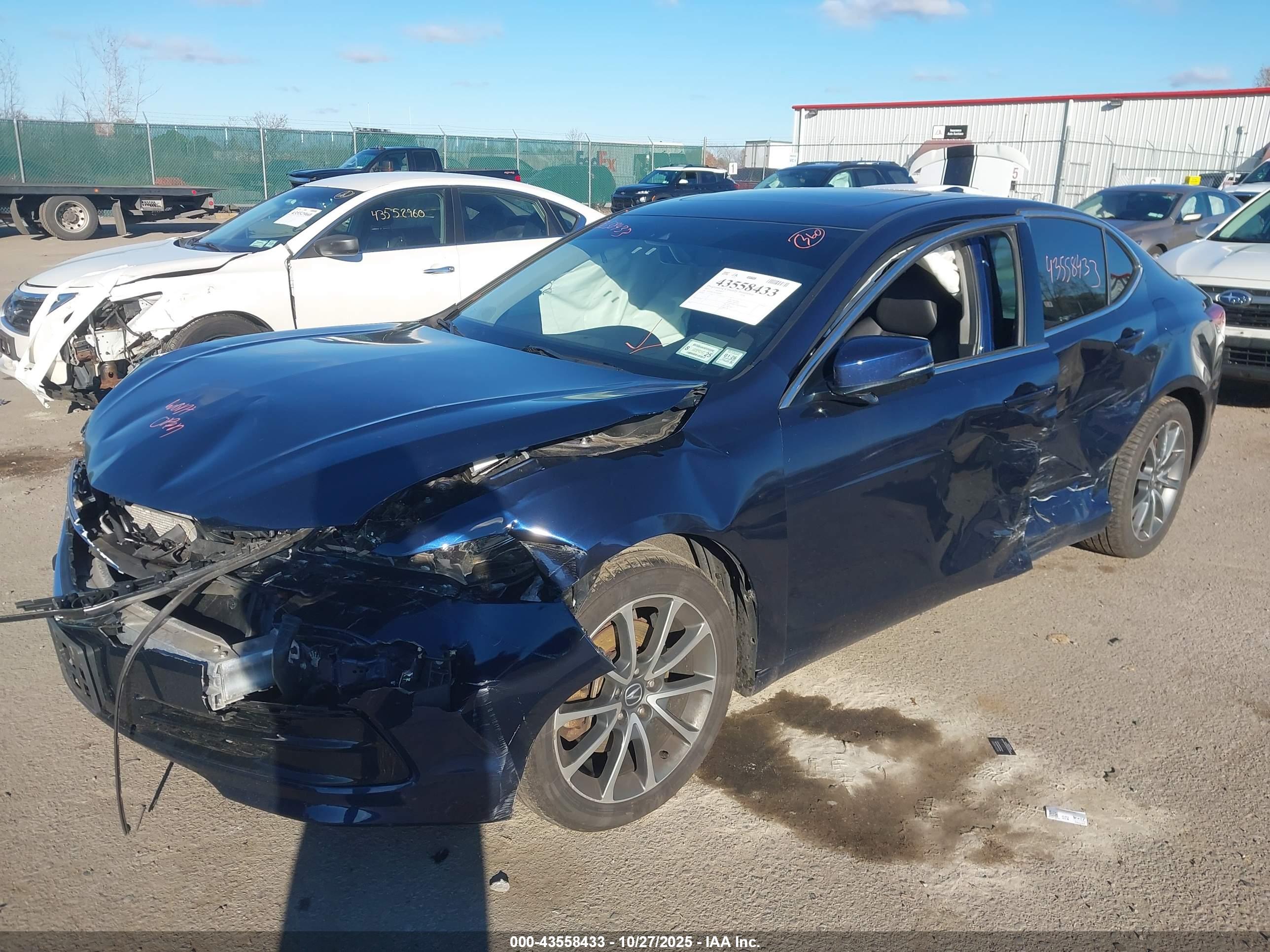 ACURA TLX image 2