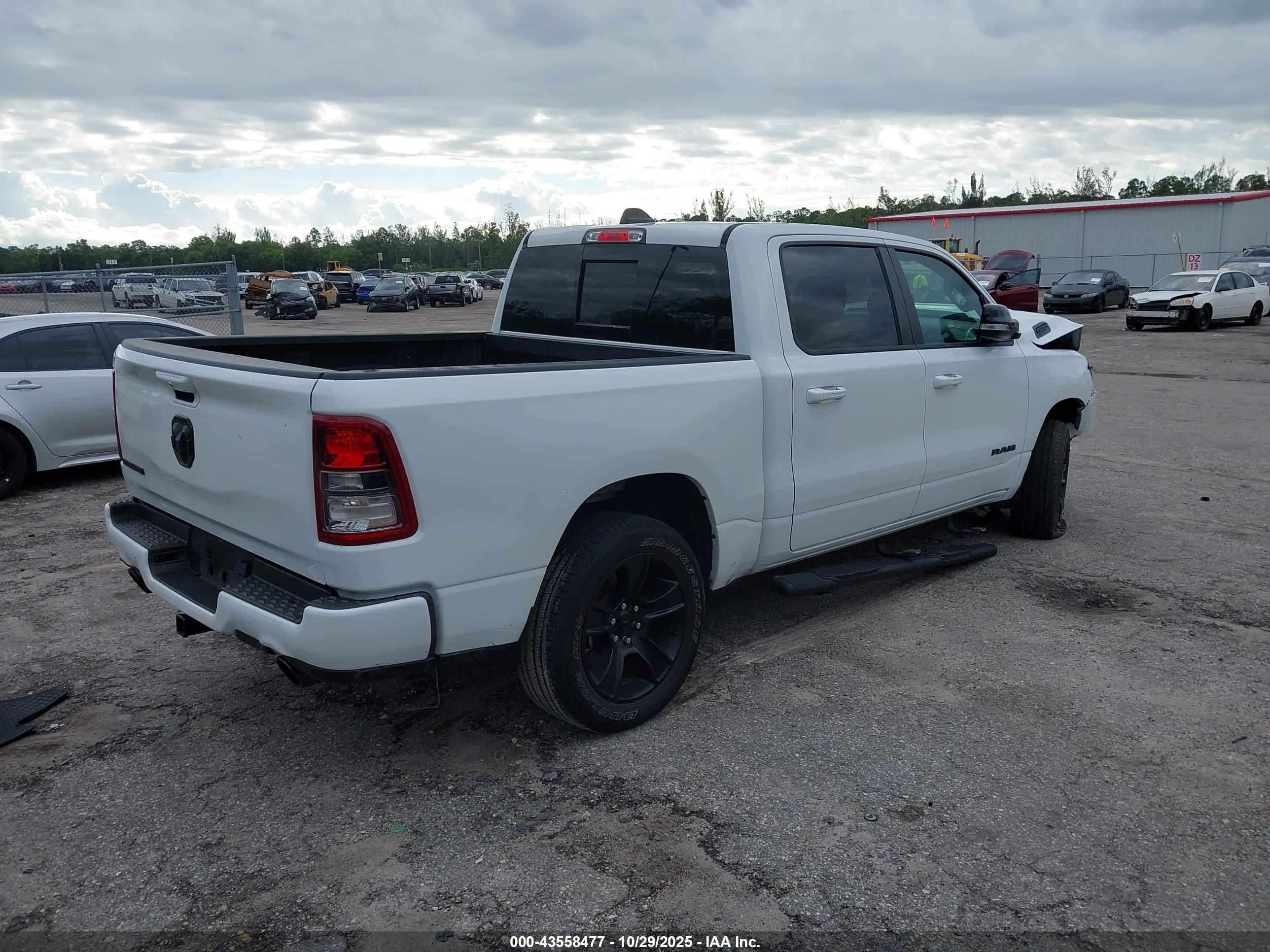 RAM 1500 image 4