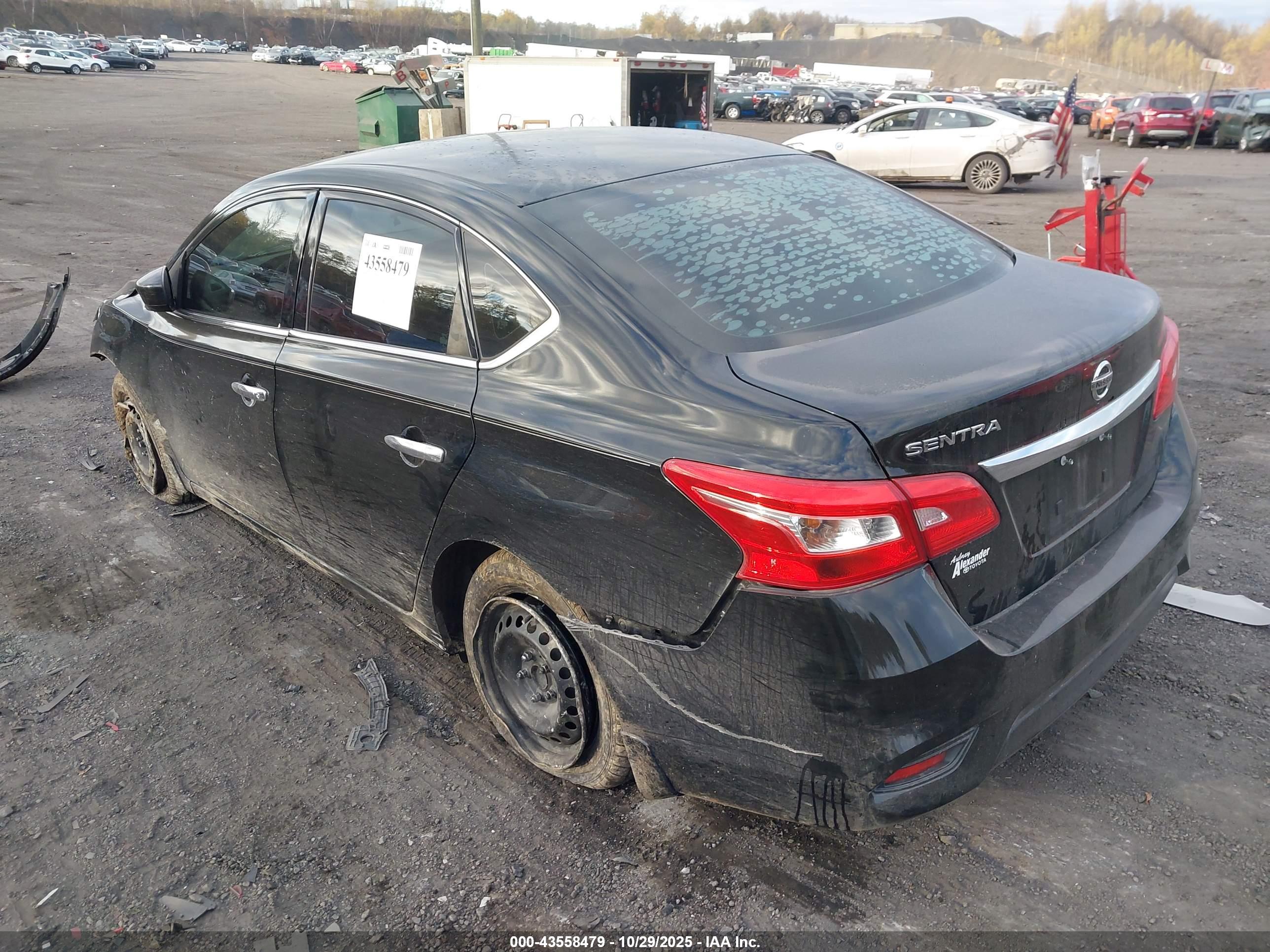 NISSAN SENTRA image 3