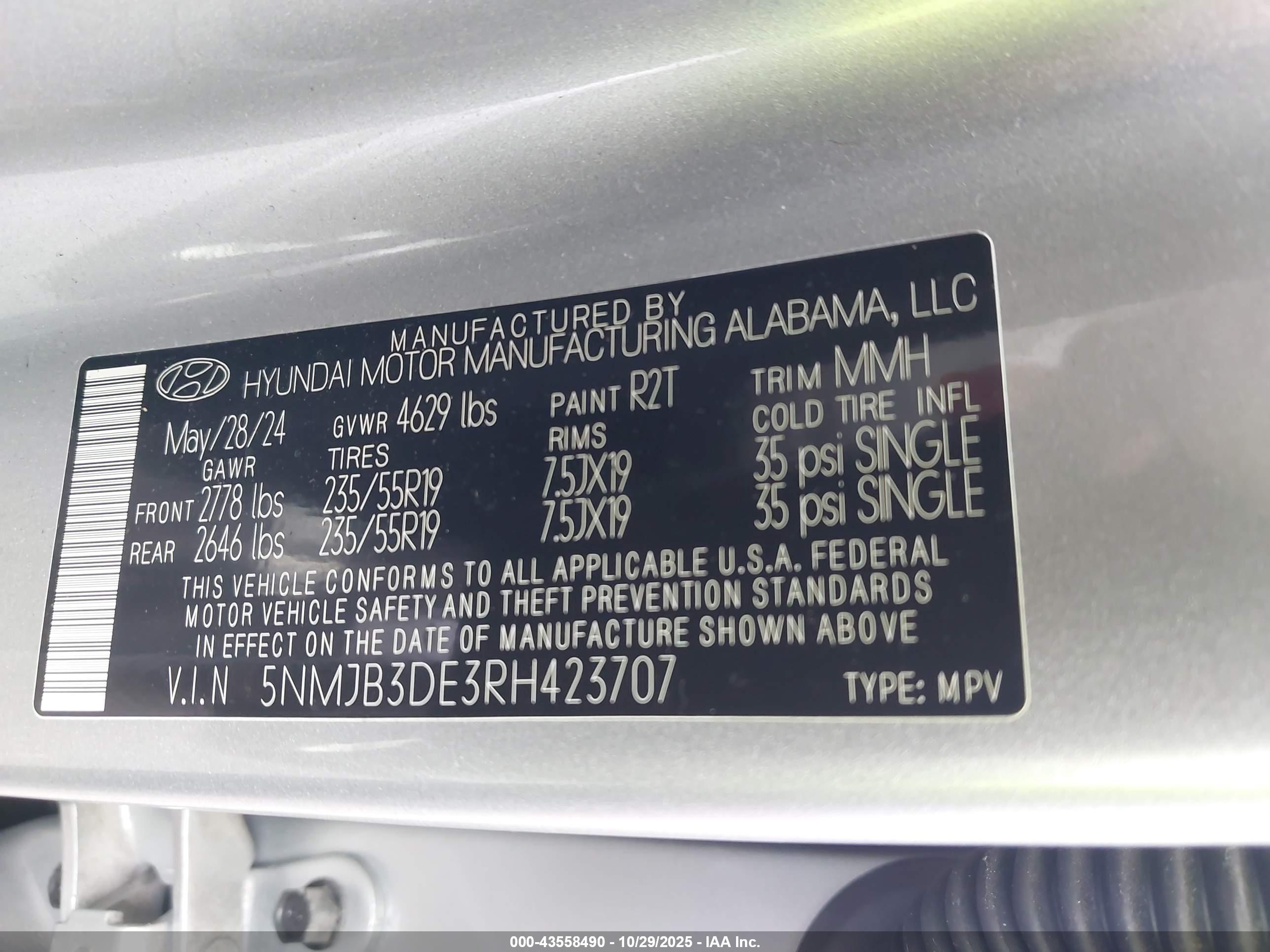 HYUNDAI TUCSON image 9