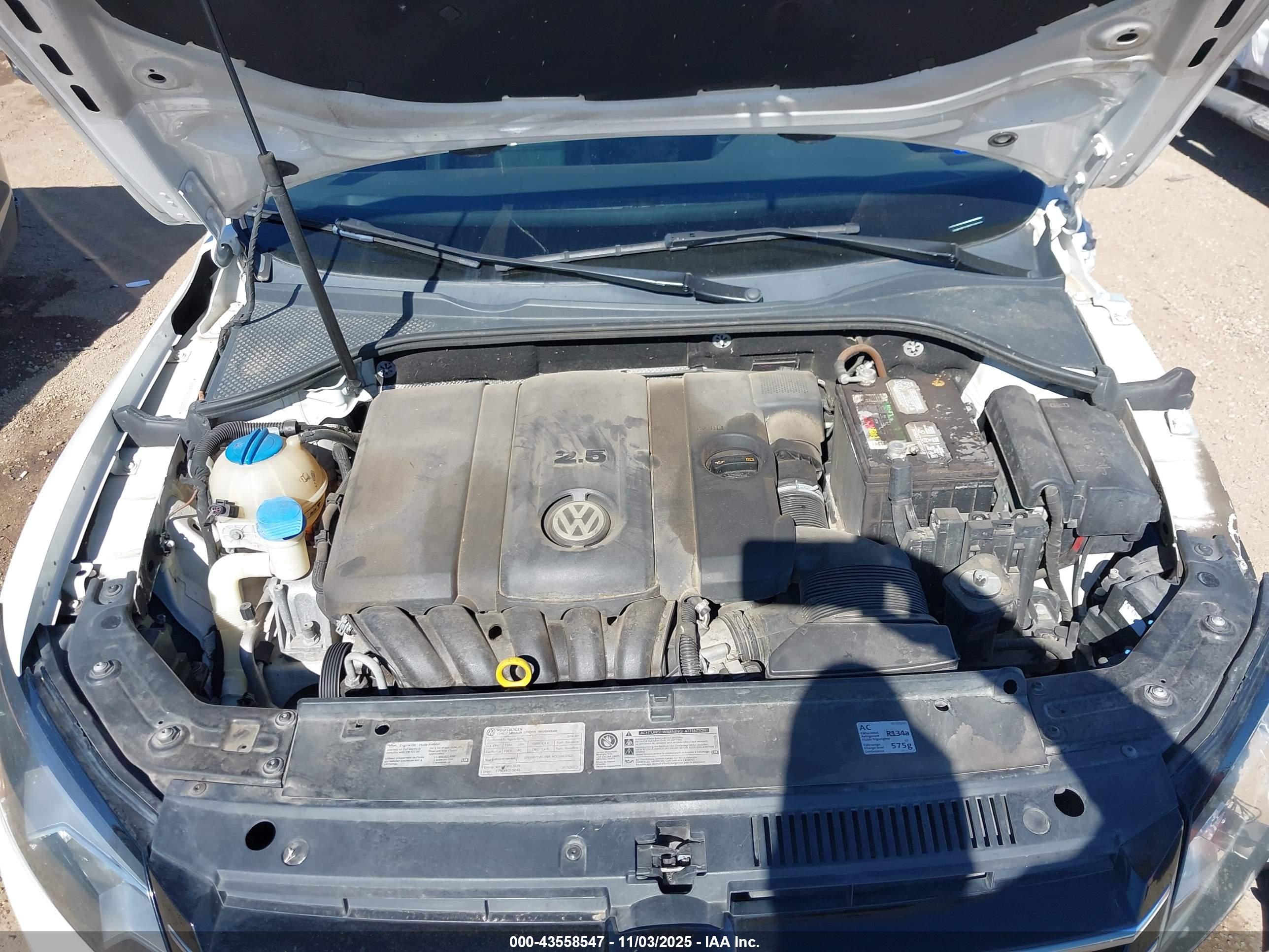 VOLKSWAGEN PASSAT image 10