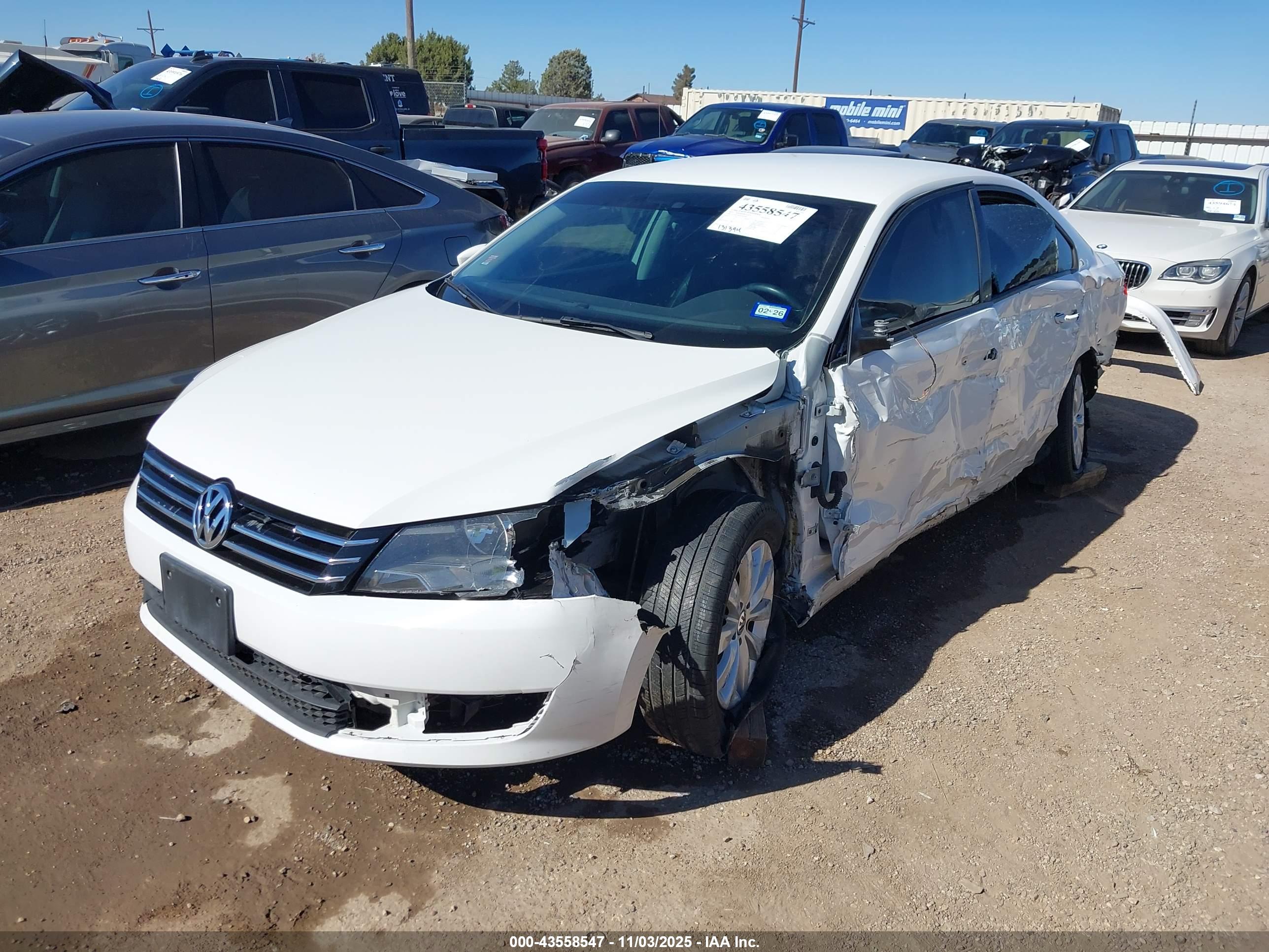 VOLKSWAGEN PASSAT image 2