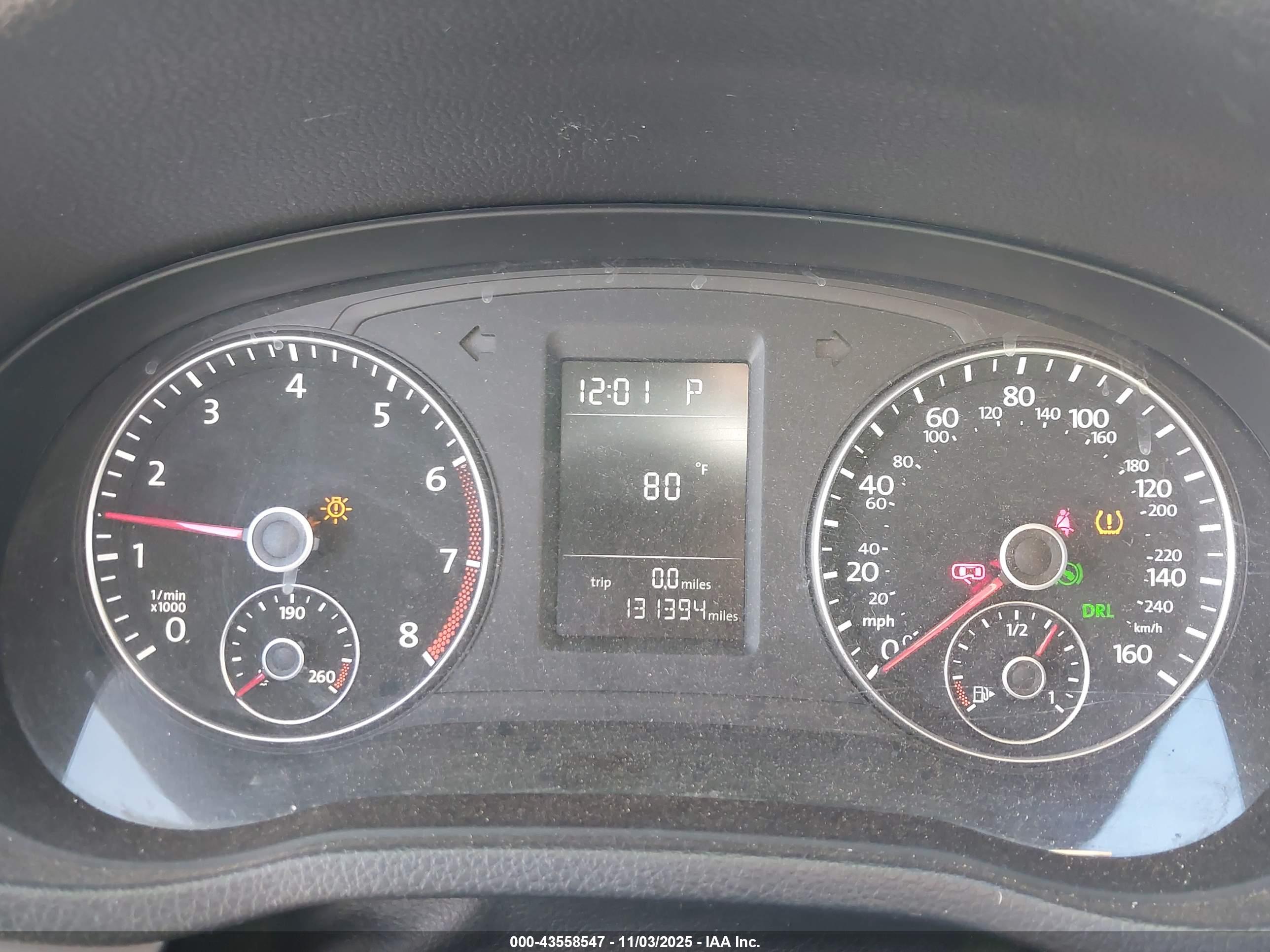 VOLKSWAGEN PASSAT image 7