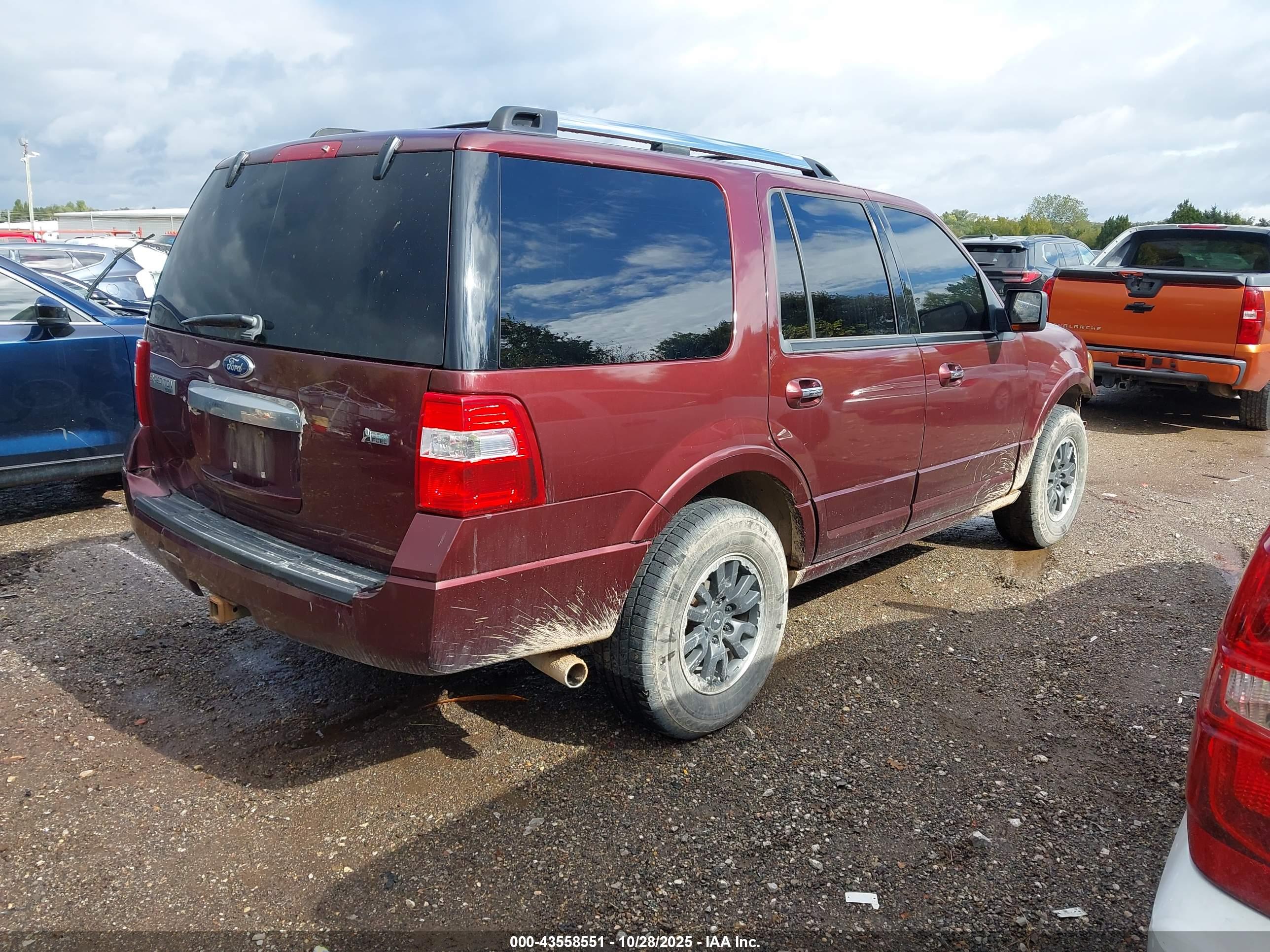FORD EXPEDITION image 4