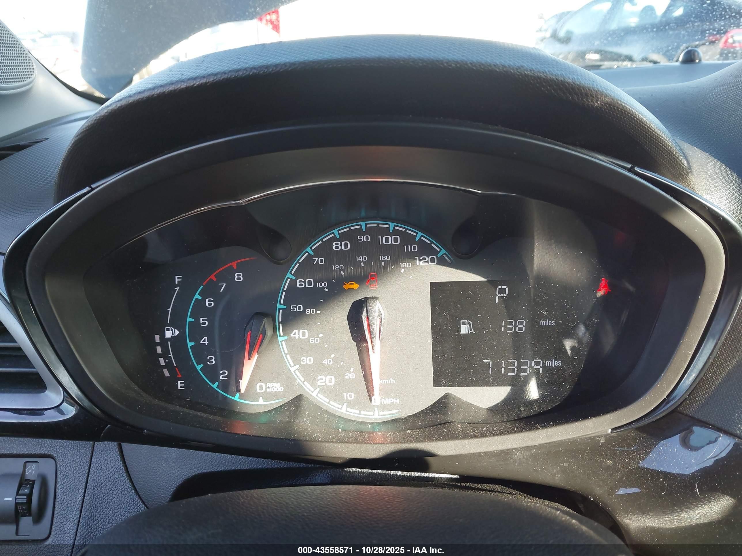 CHEVROLET SPARK image 7