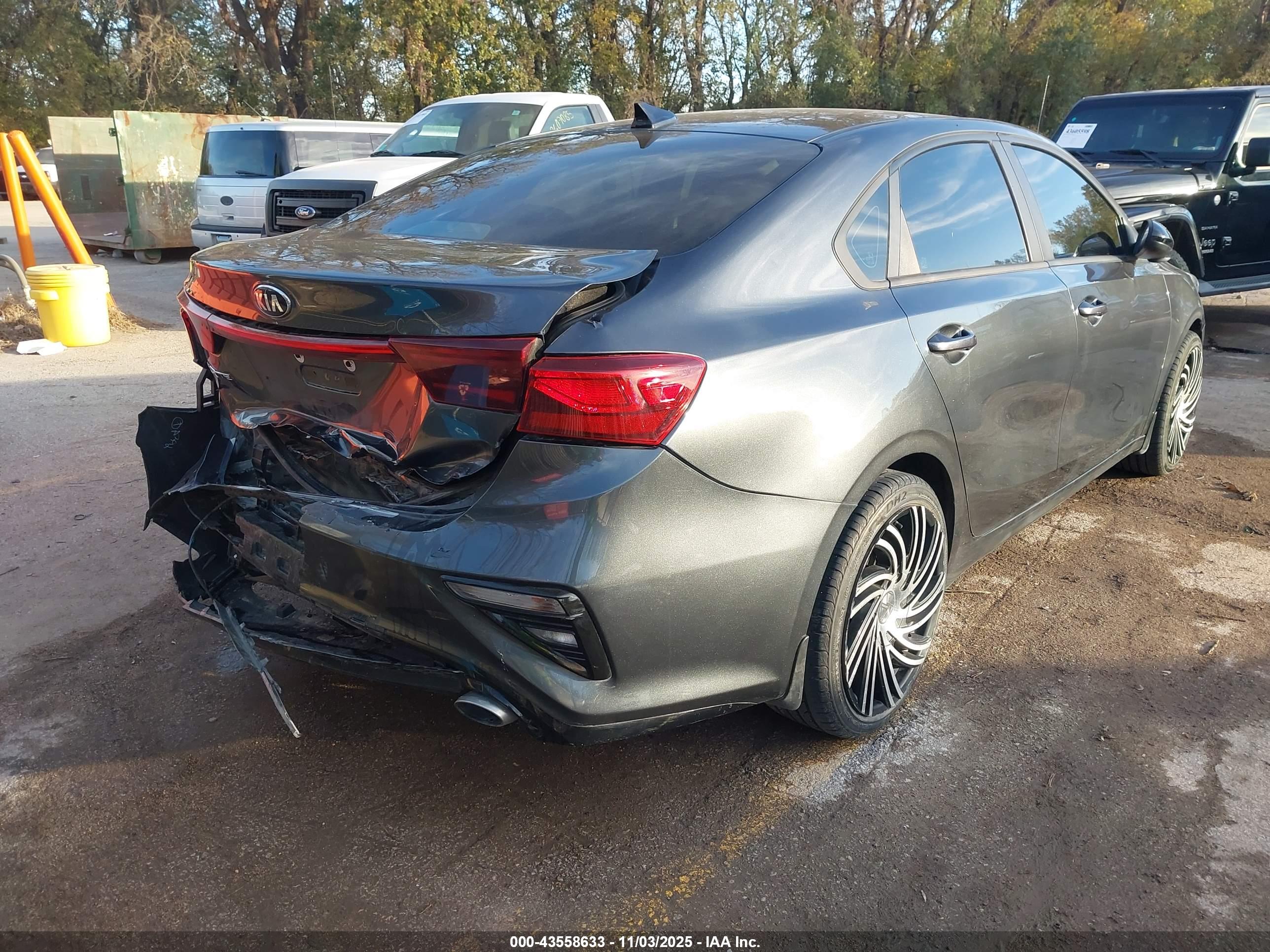 KIA FORTE image 4