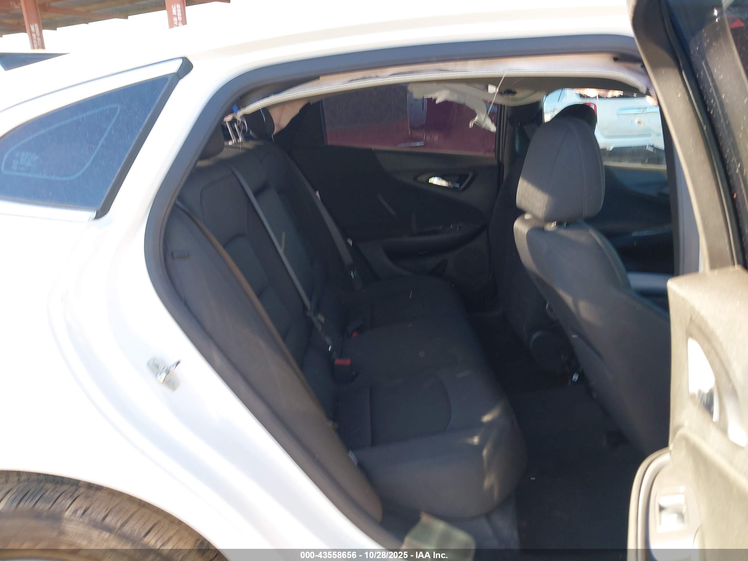 CHEVROLET MALIBU image 8