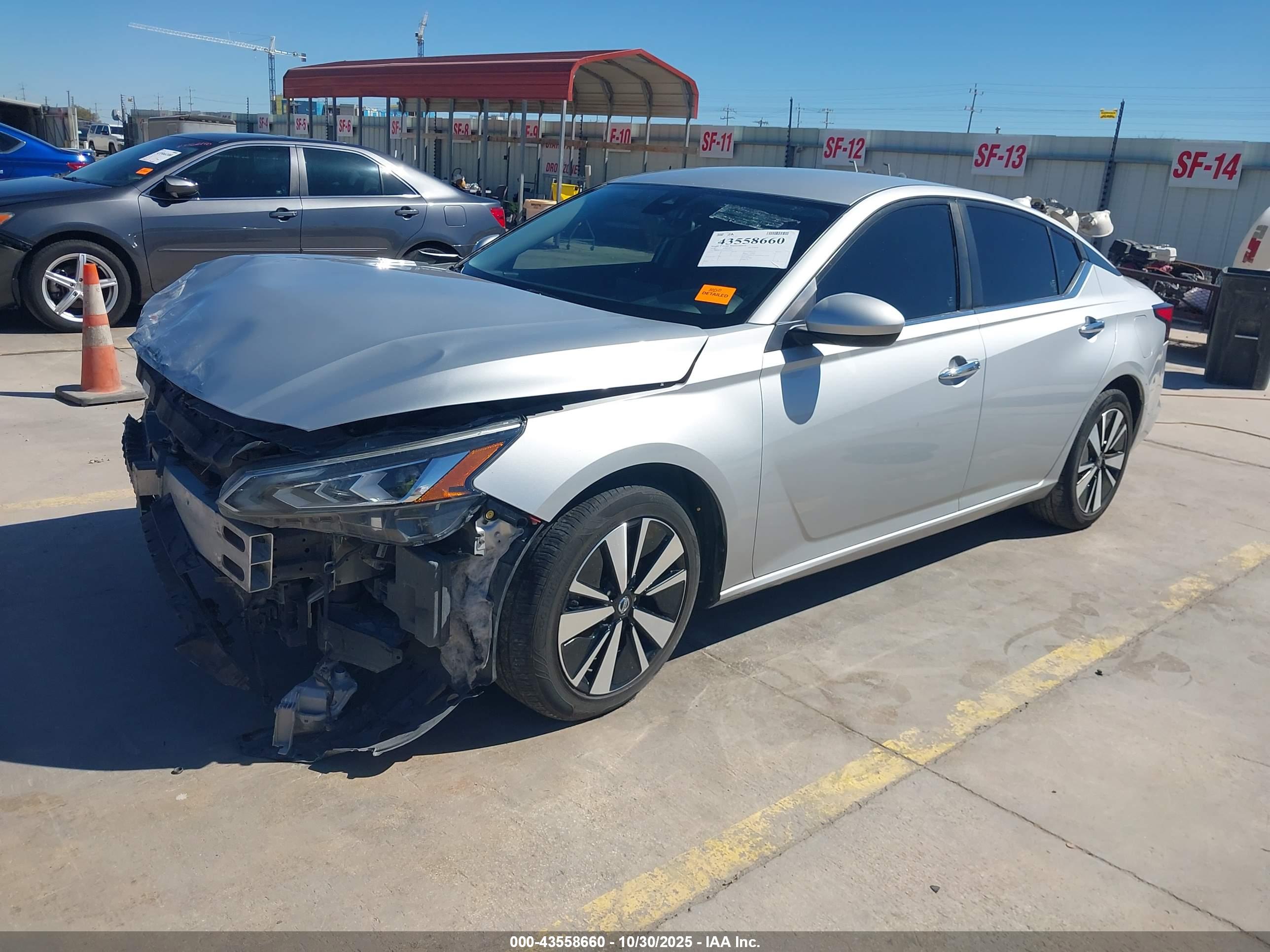 NISSAN ALTIMA image 2