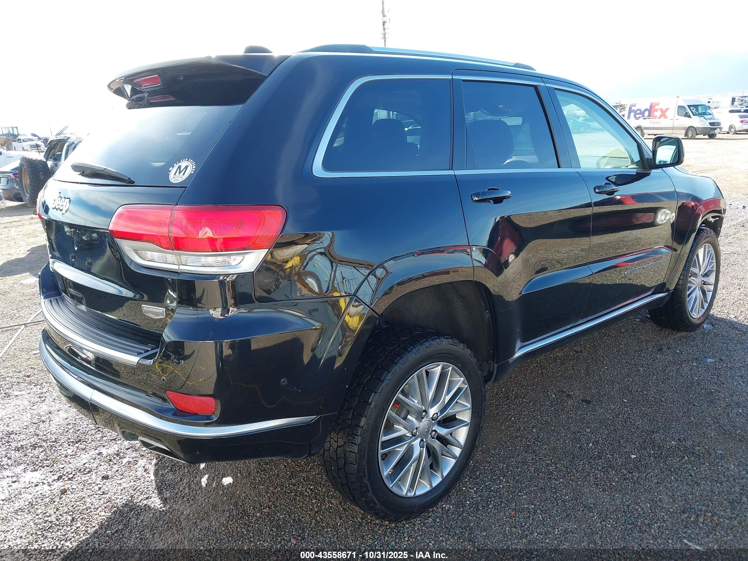 JEEP GRAND image 4