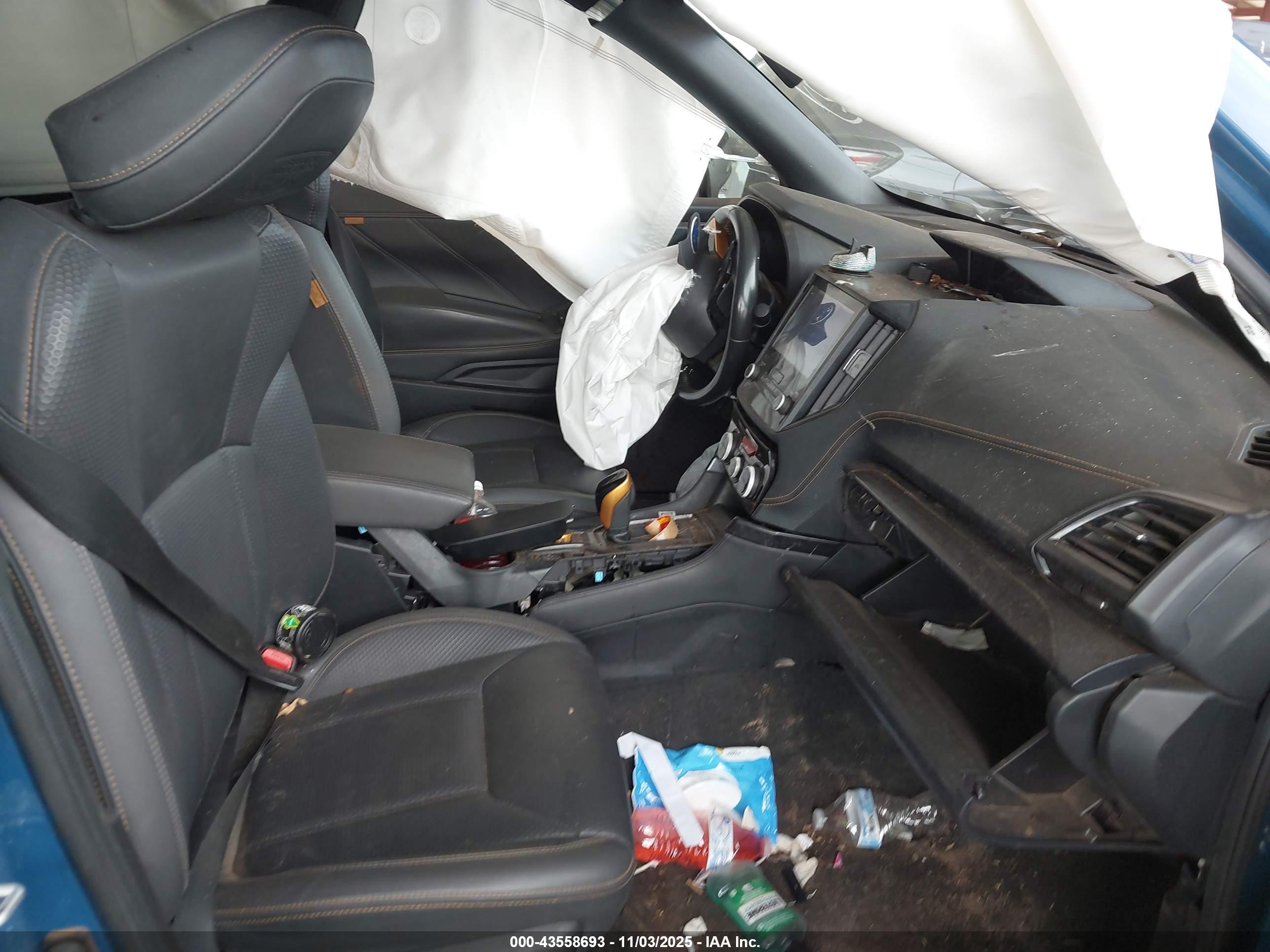 SUBARU FORESTER image 5