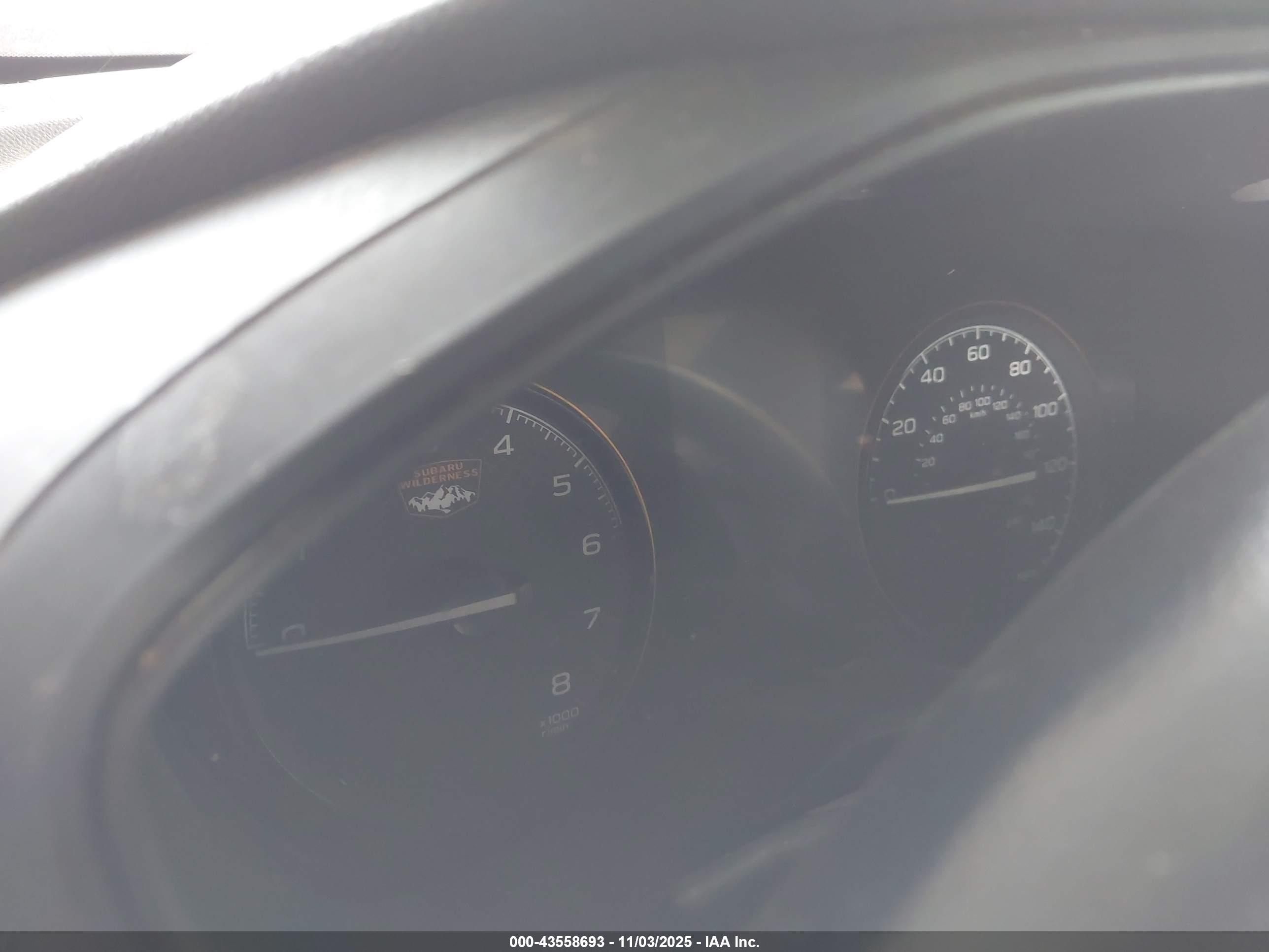 SUBARU FORESTER image 7