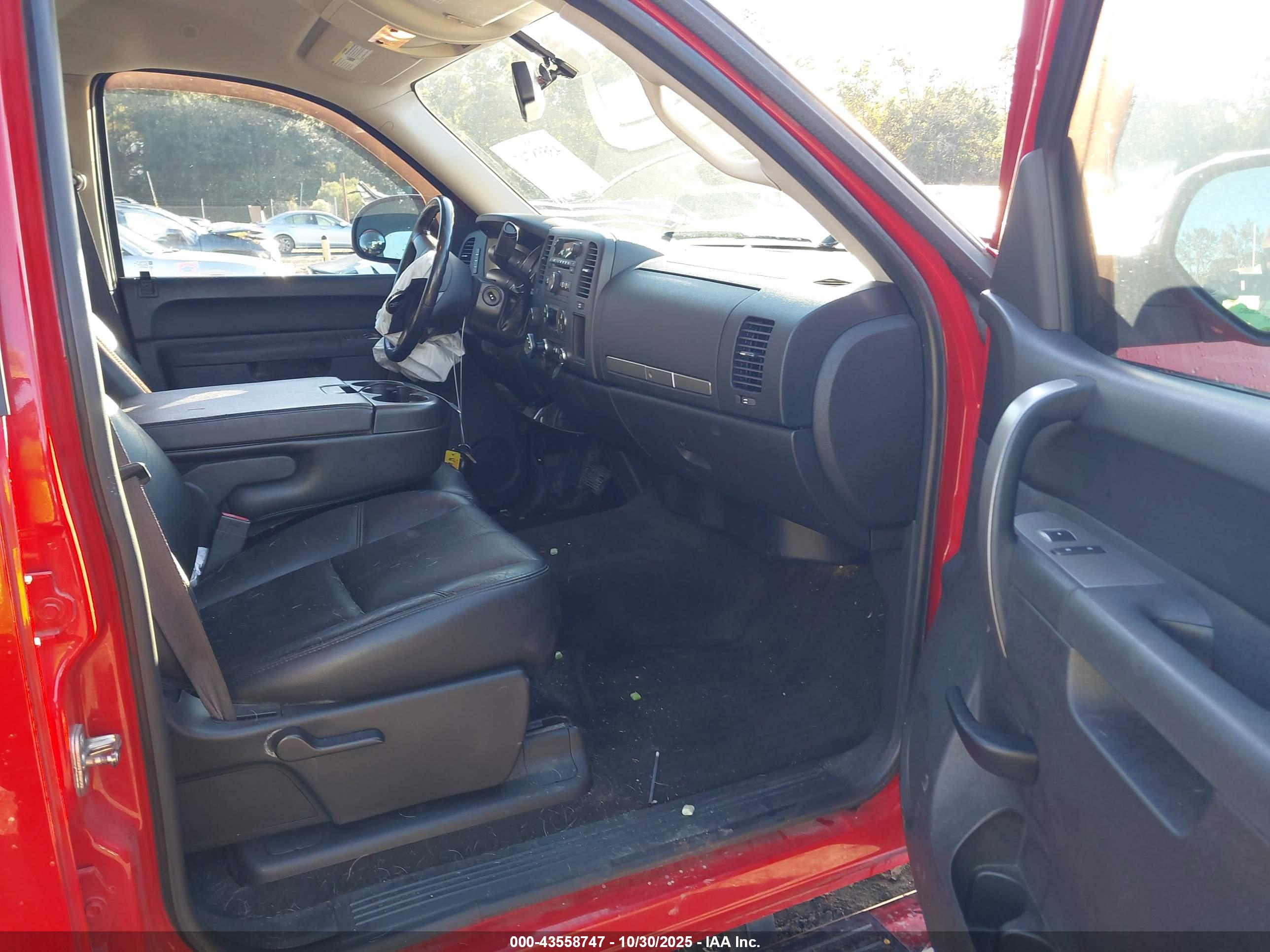 GMC SIERRA image 5