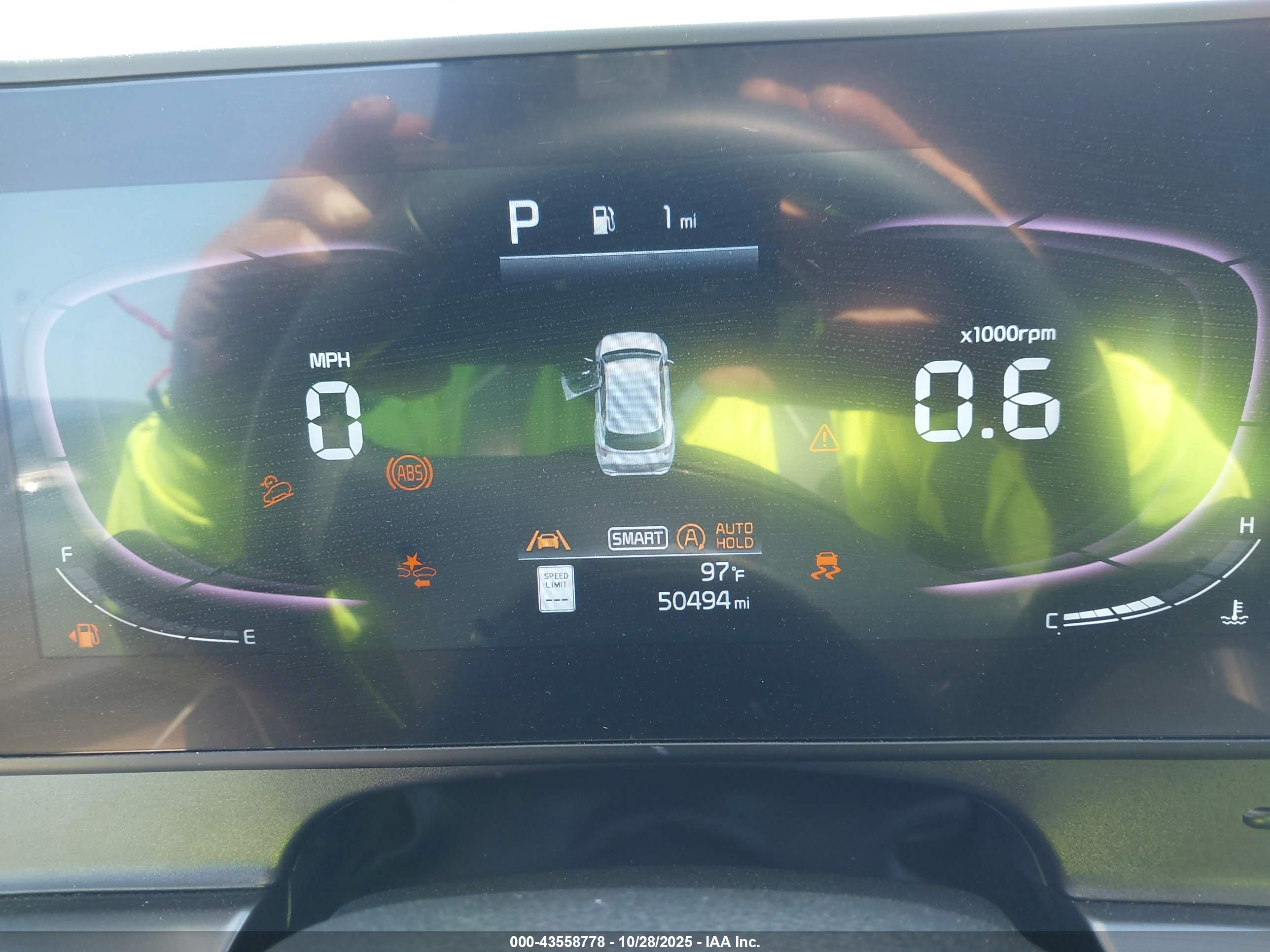 KIA SPORTAGE image 7