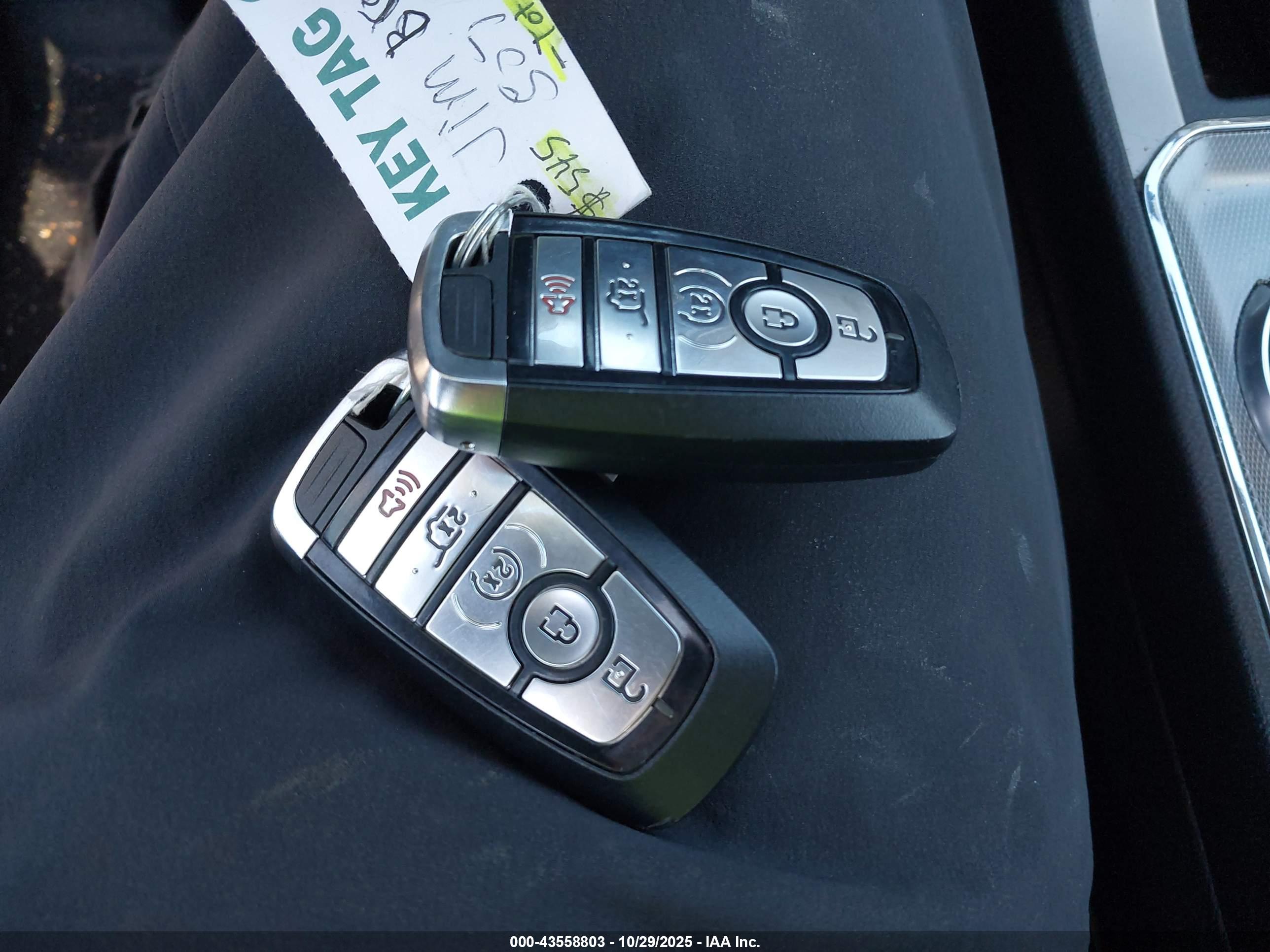 FORD EDGE image 11