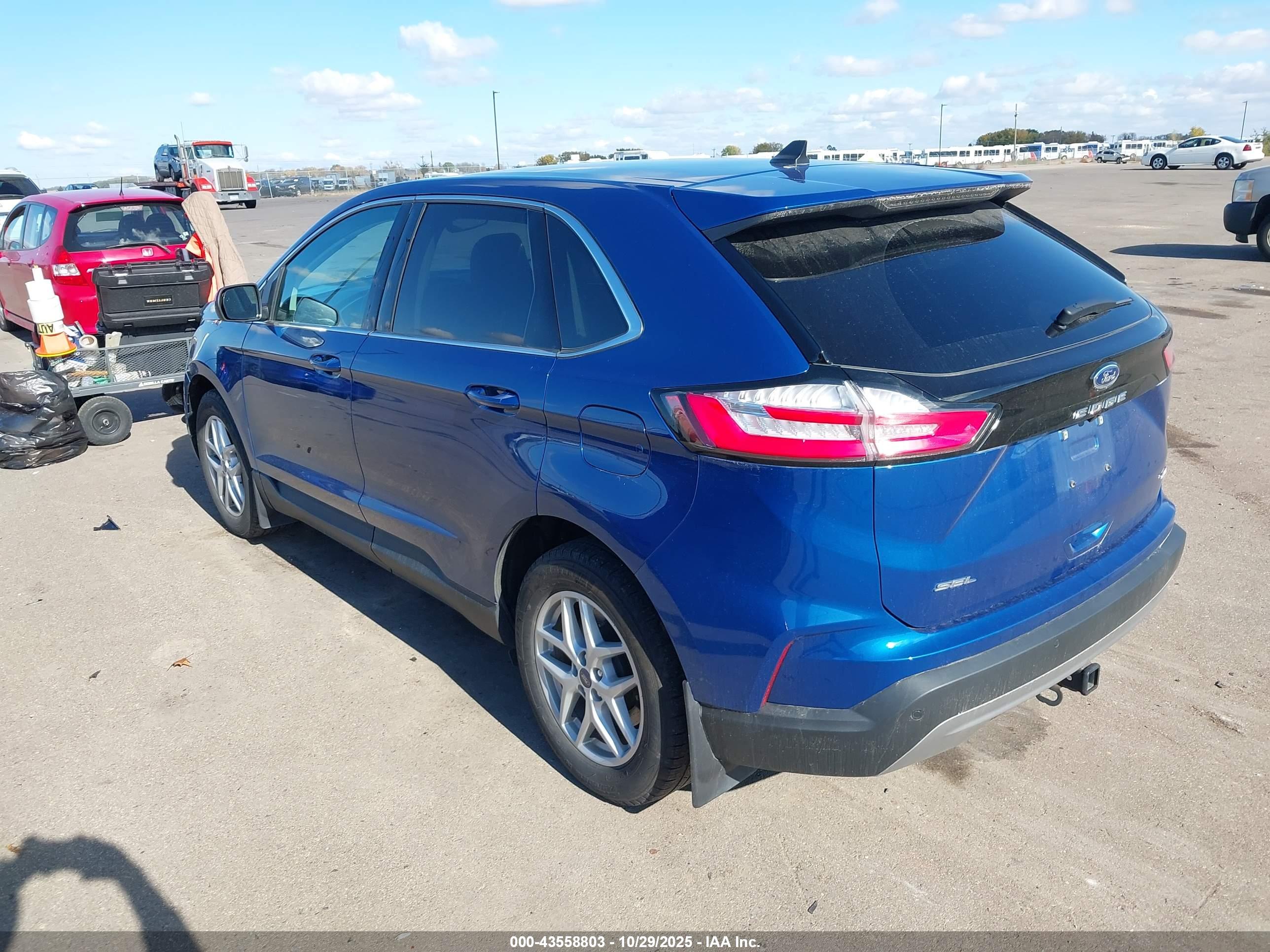 FORD EDGE image 3