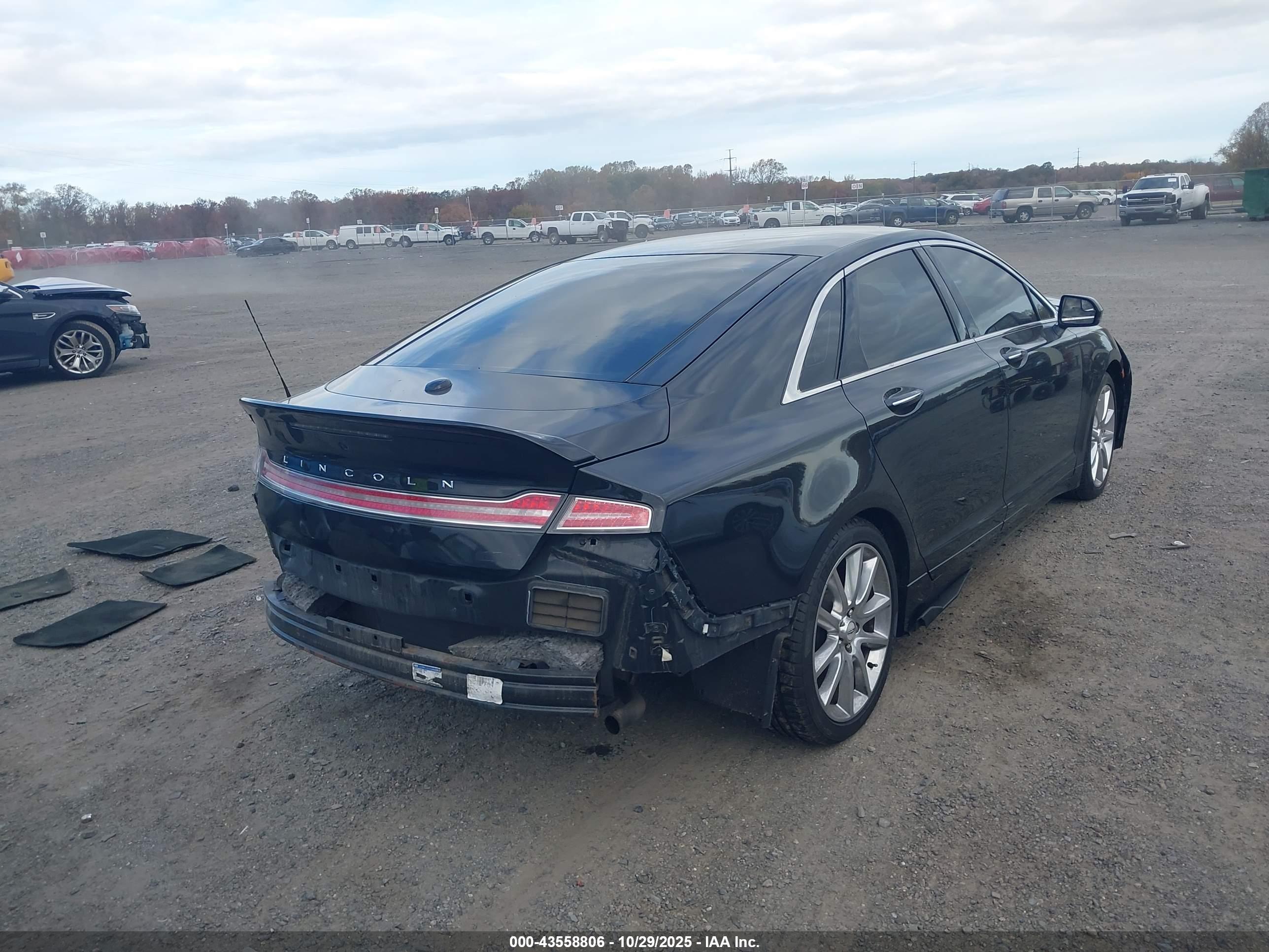 LINCOLN MKZ image 4