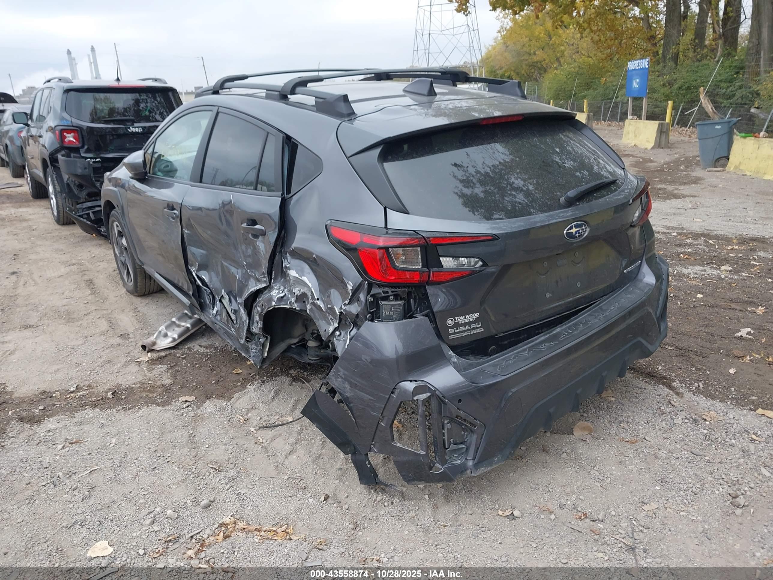 SUBARU CROSSTREK image 3