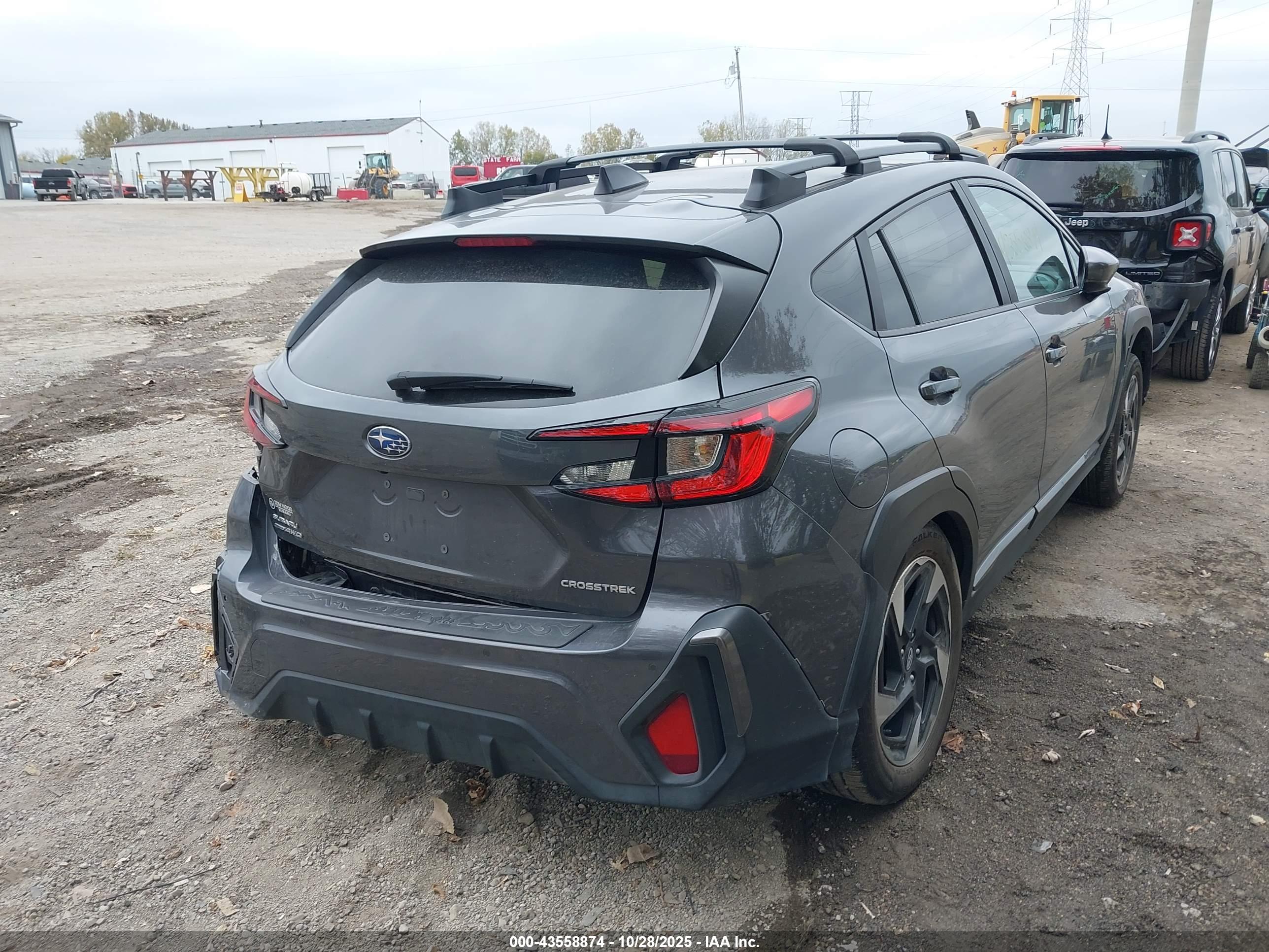 SUBARU CROSSTREK image 4