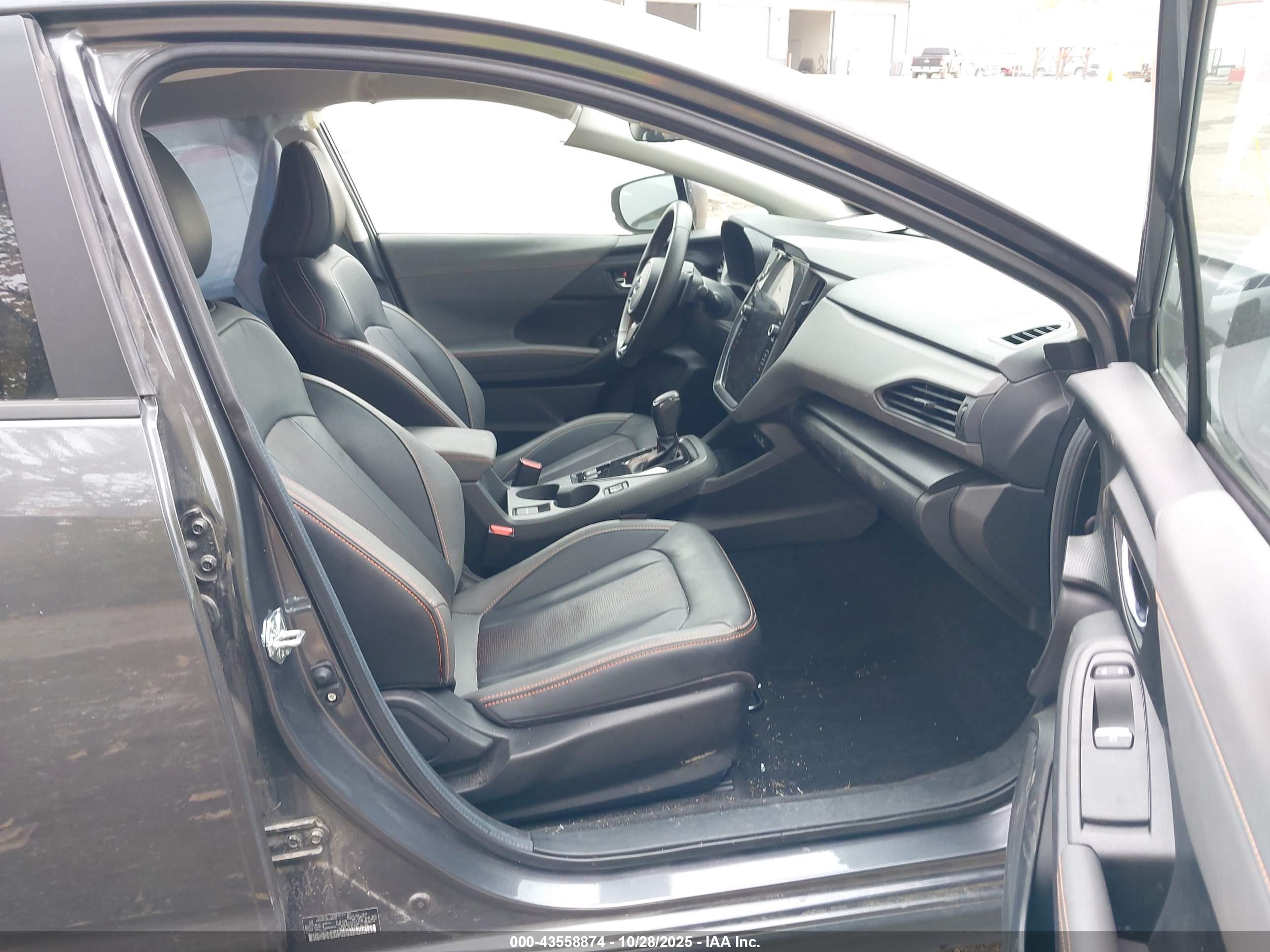 SUBARU CROSSTREK image 5