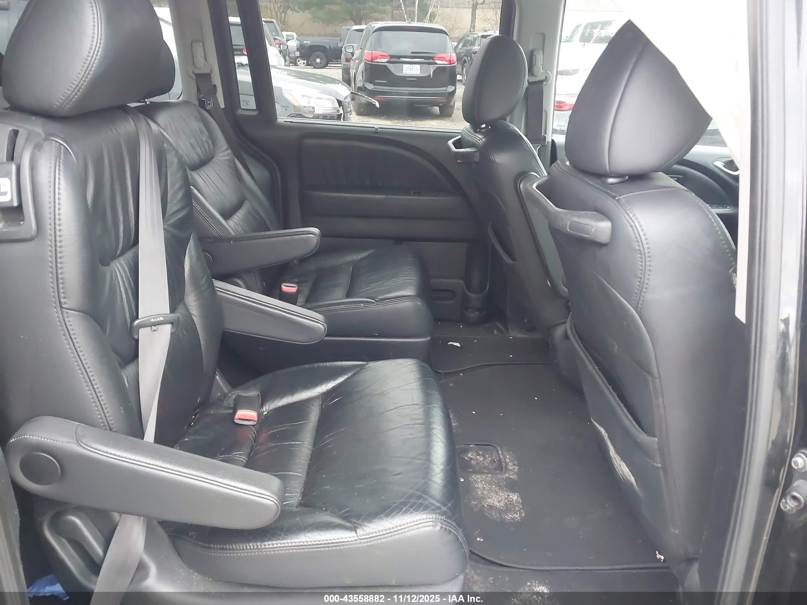 HONDA ODYSSEY image 8