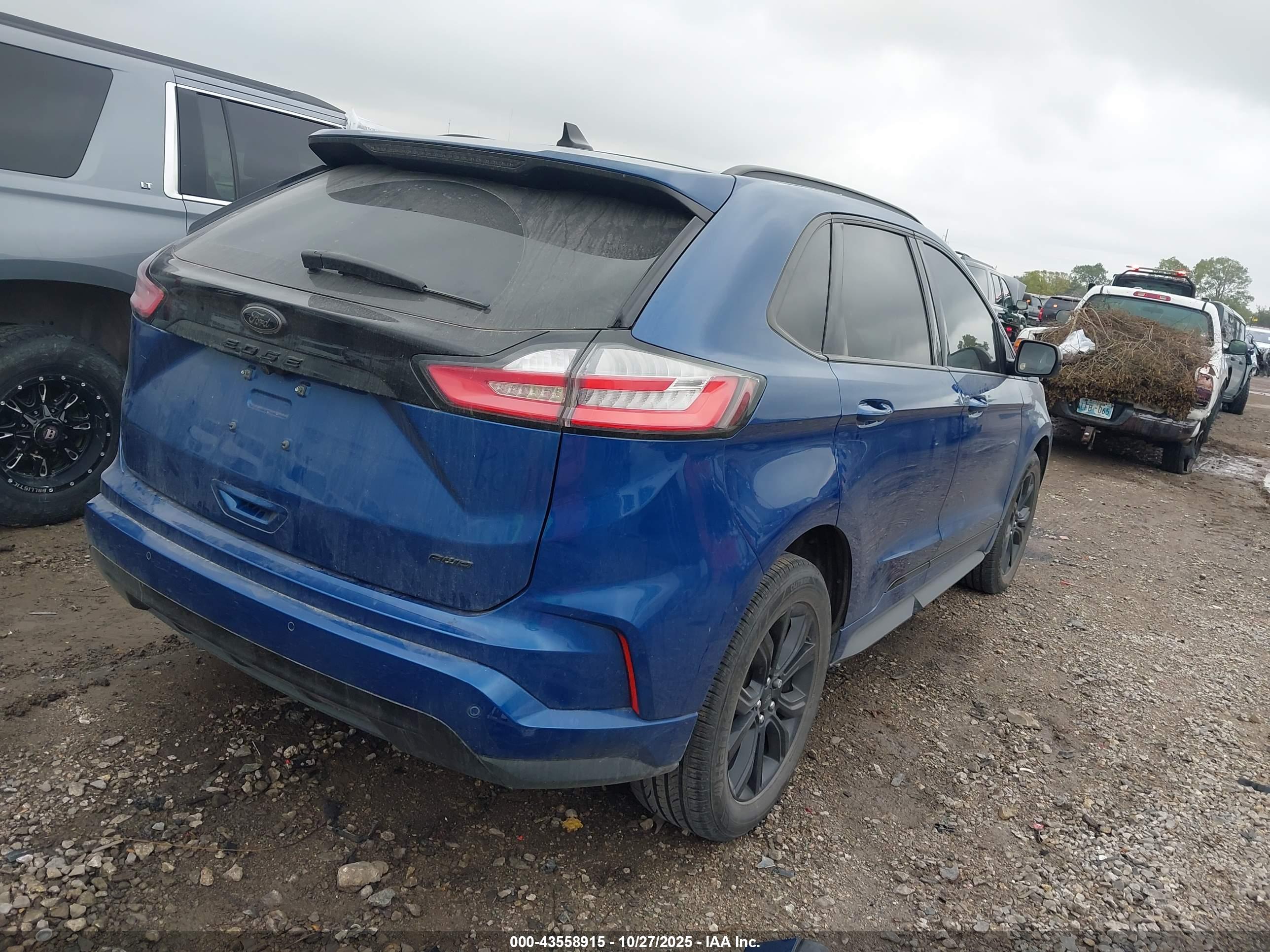 FORD EDGE image 4