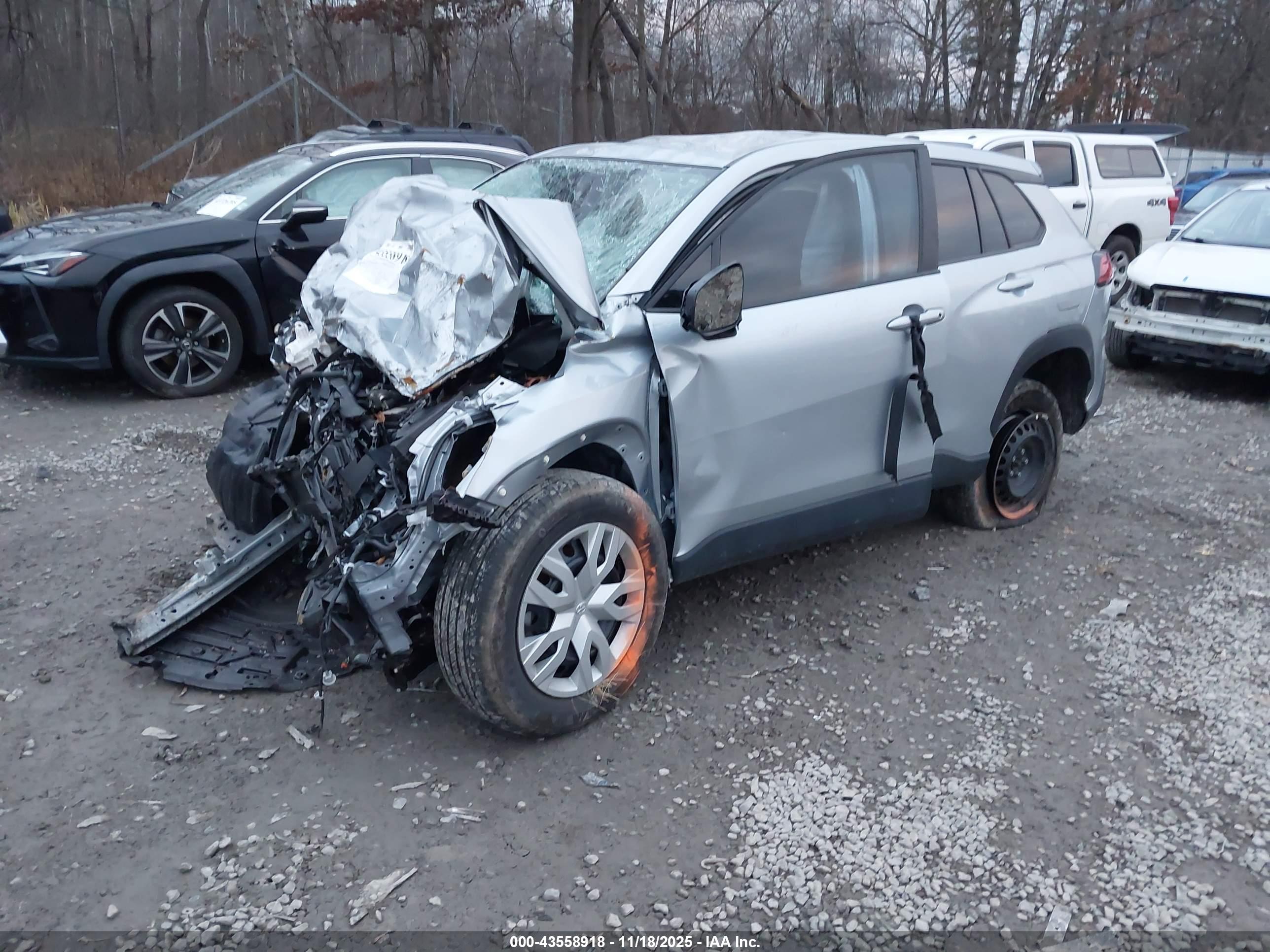 TOYOTA COROLLA image 2