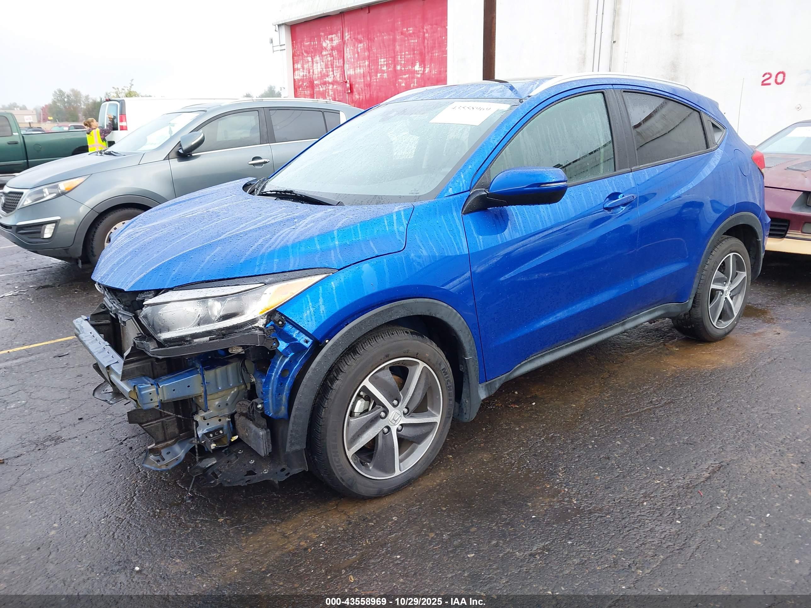 HONDA HR-V image 2