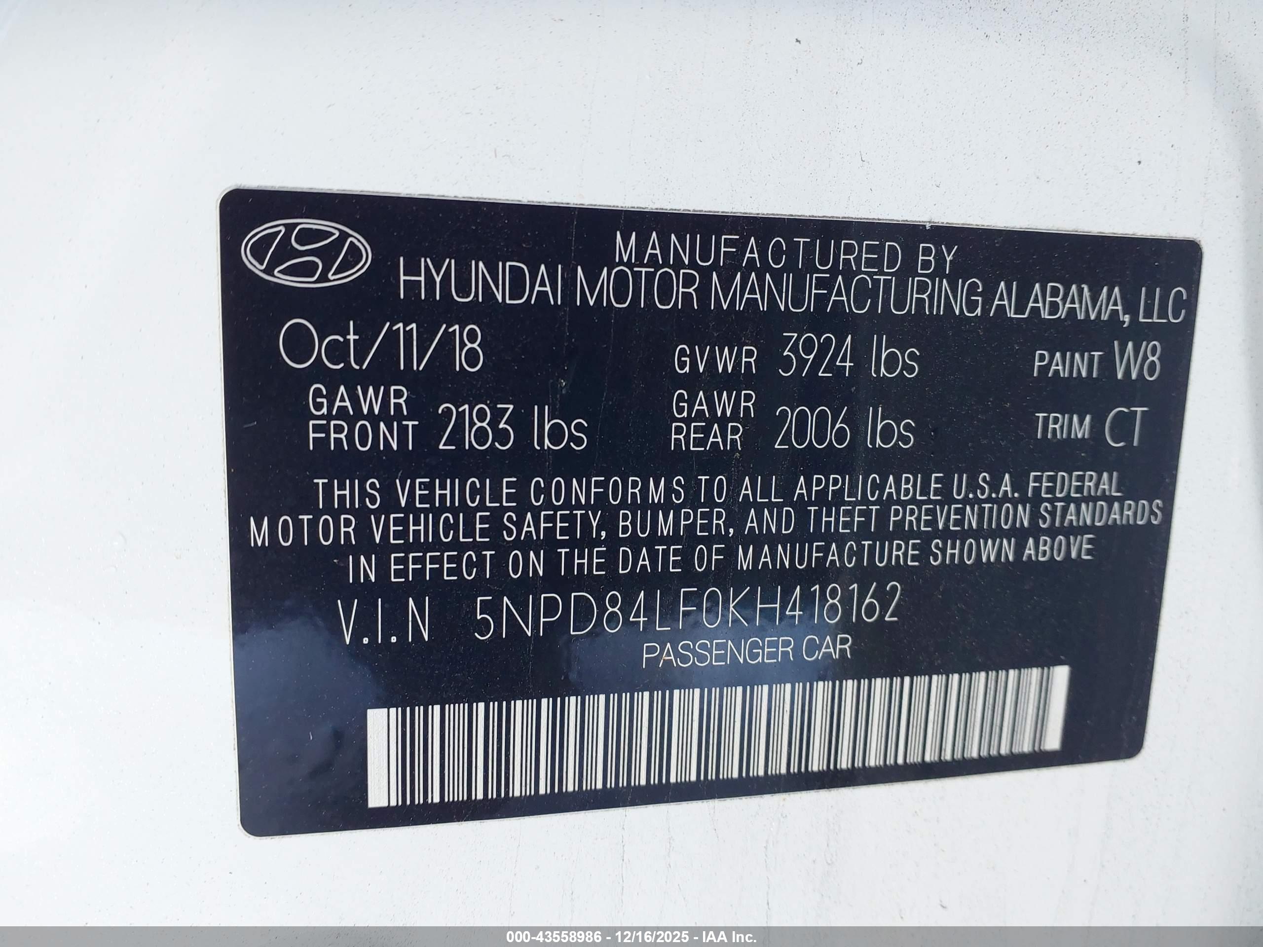 HYUNDAI ELANTRA image 9