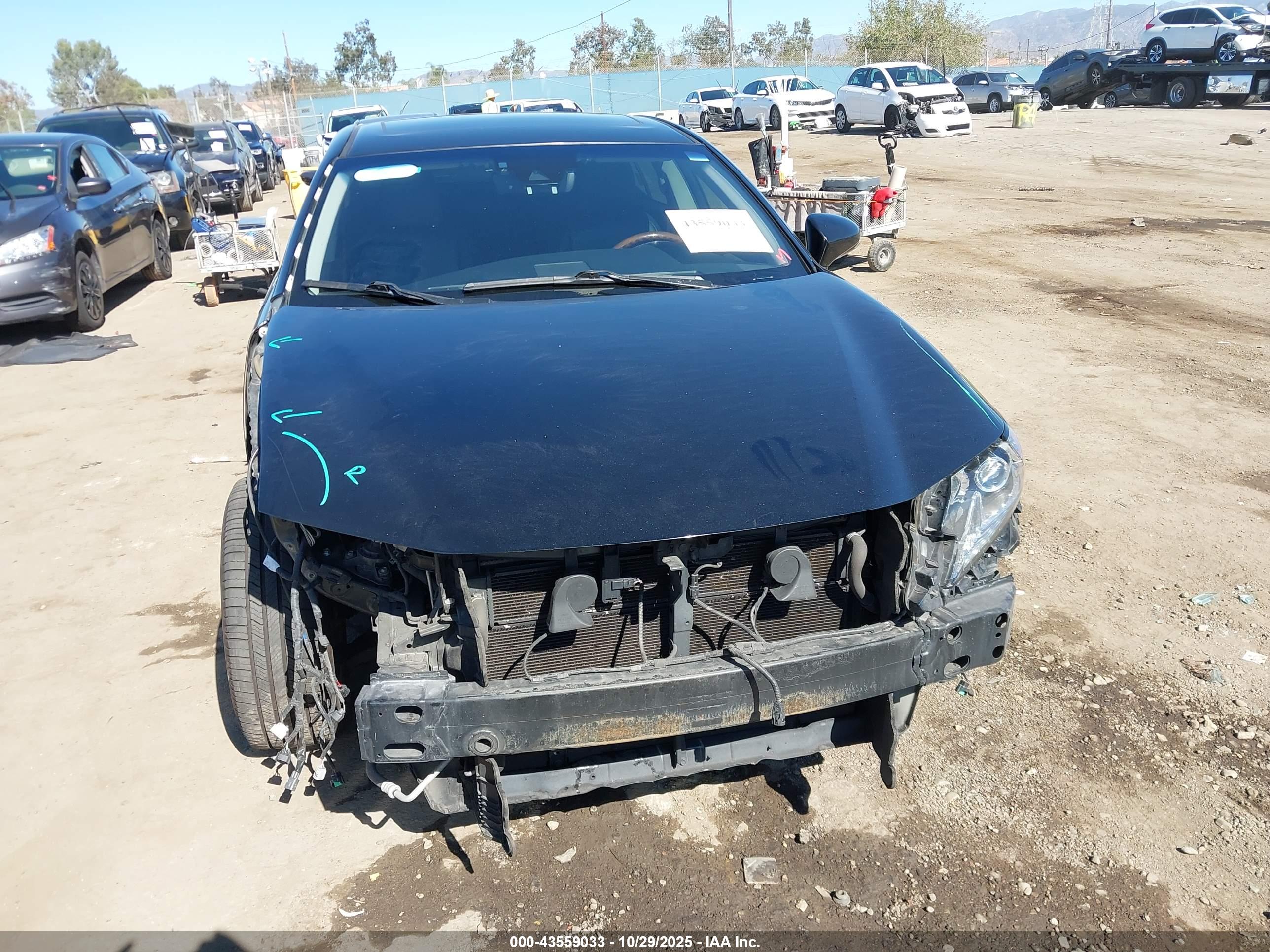 LEXUS ES image 6